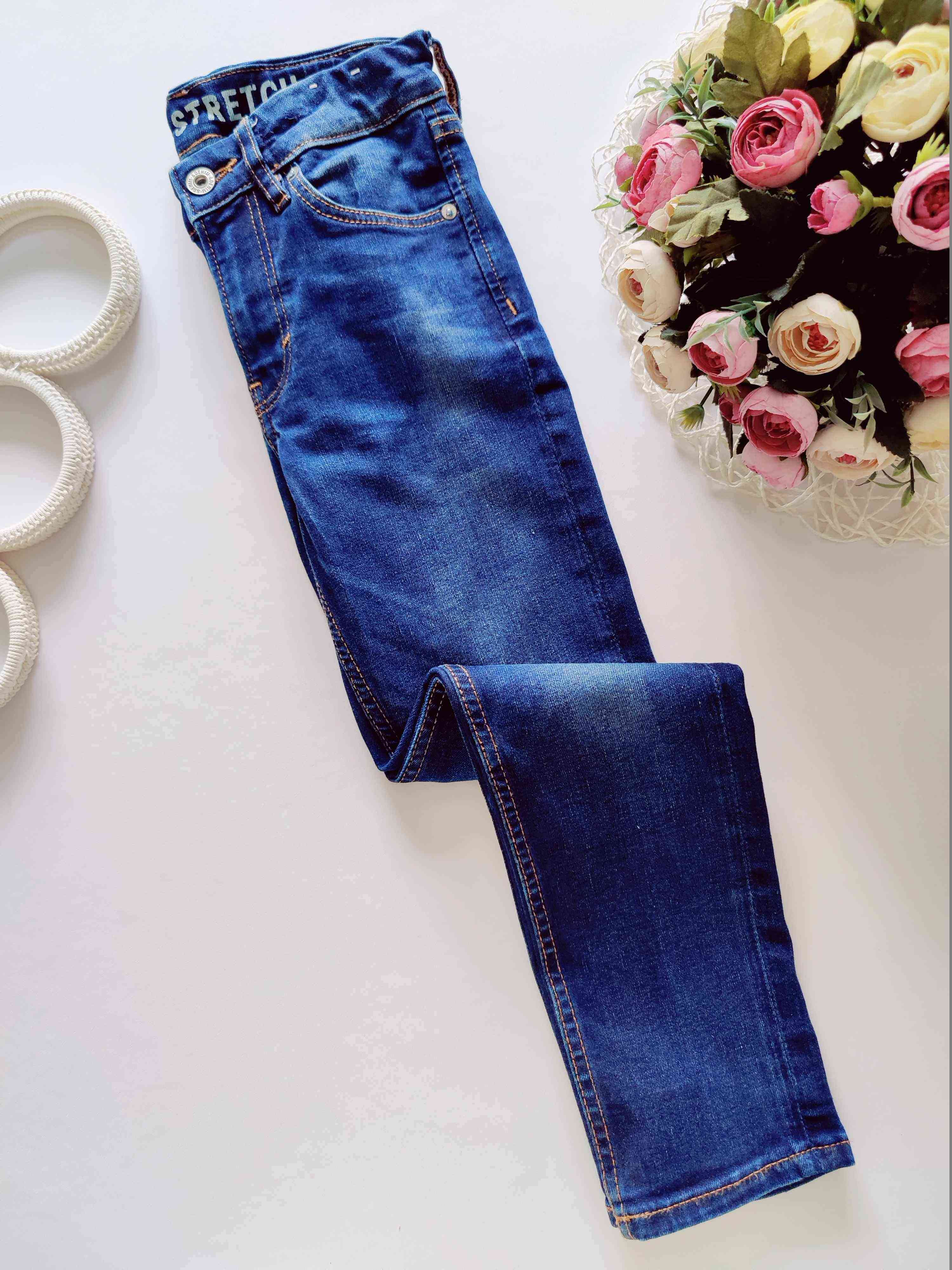 8,9 років, зріст 134 Джинси супер стрейч