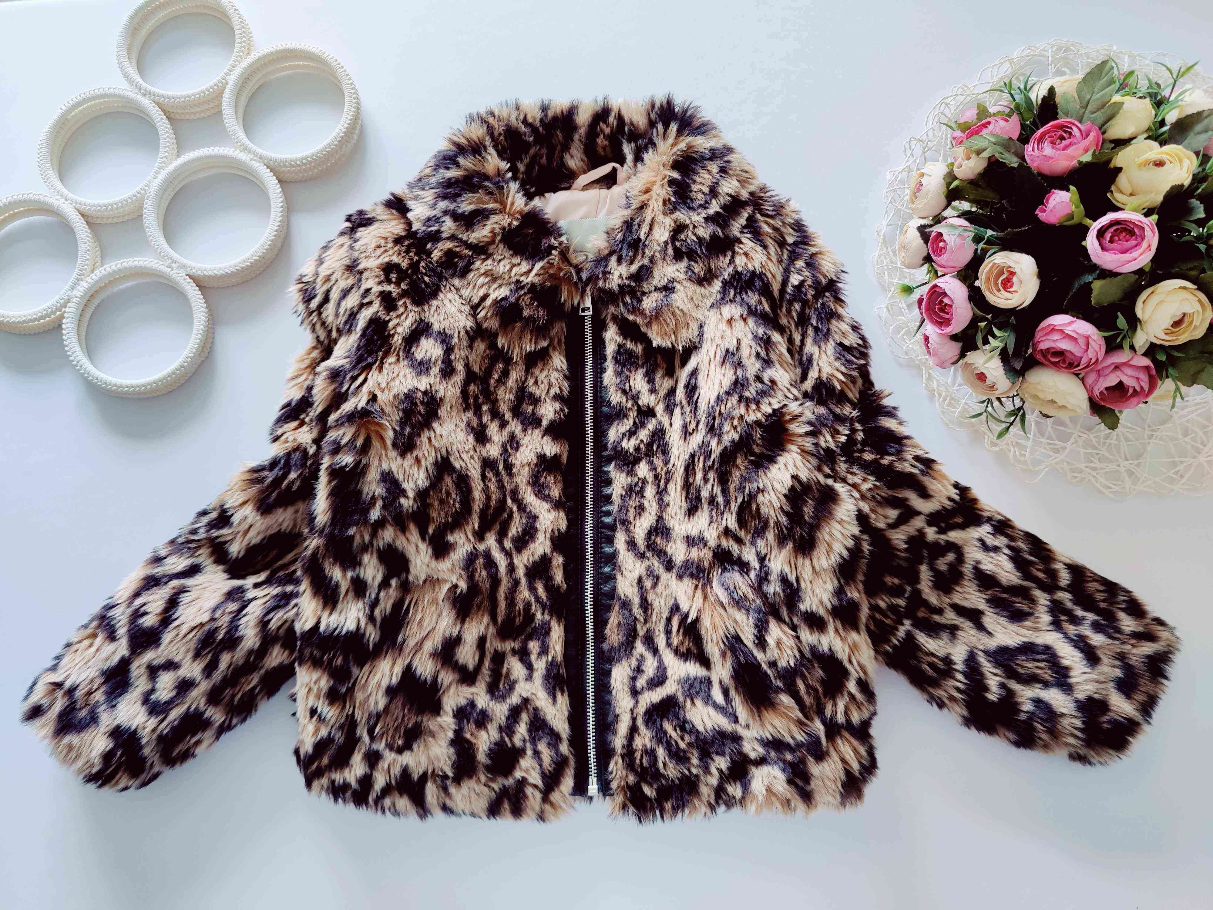 7,8 років, зріст 128 Демі шубка