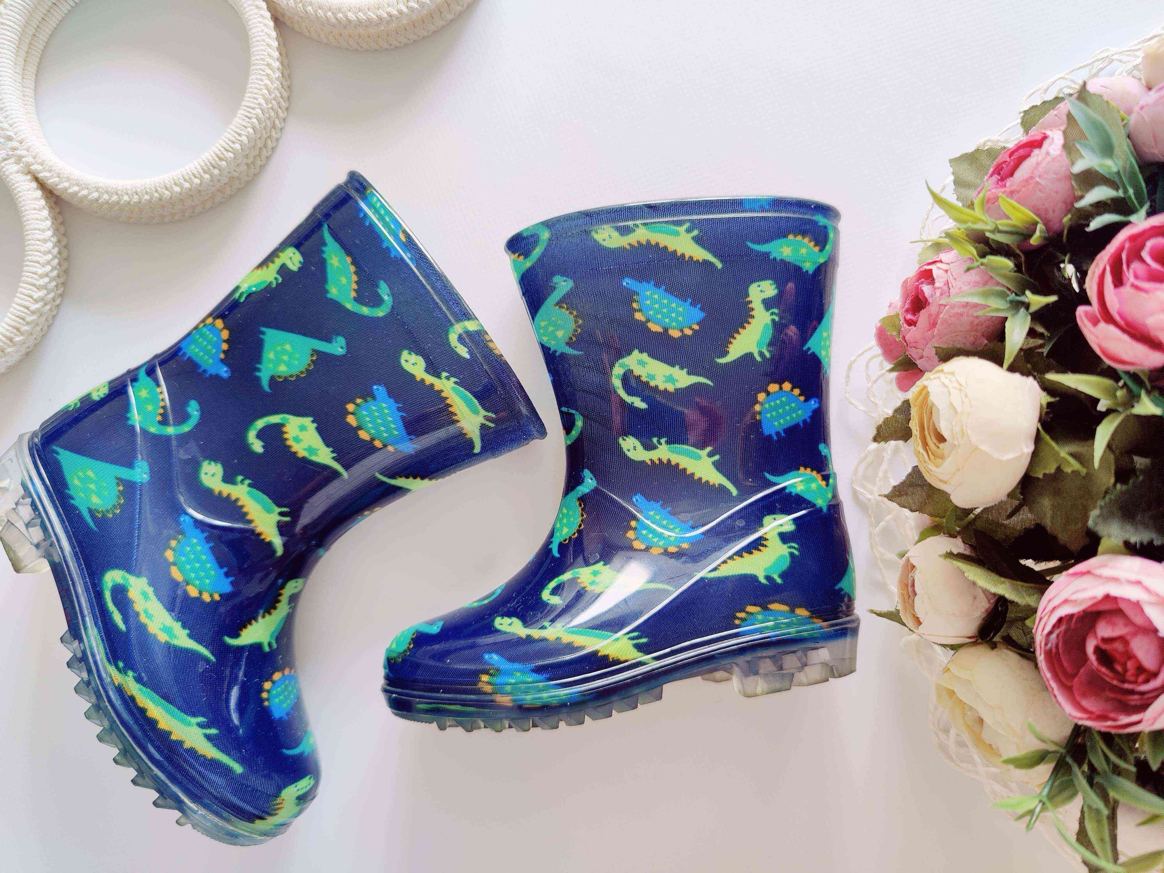 24 (15,3 см) Резиновые сапоги