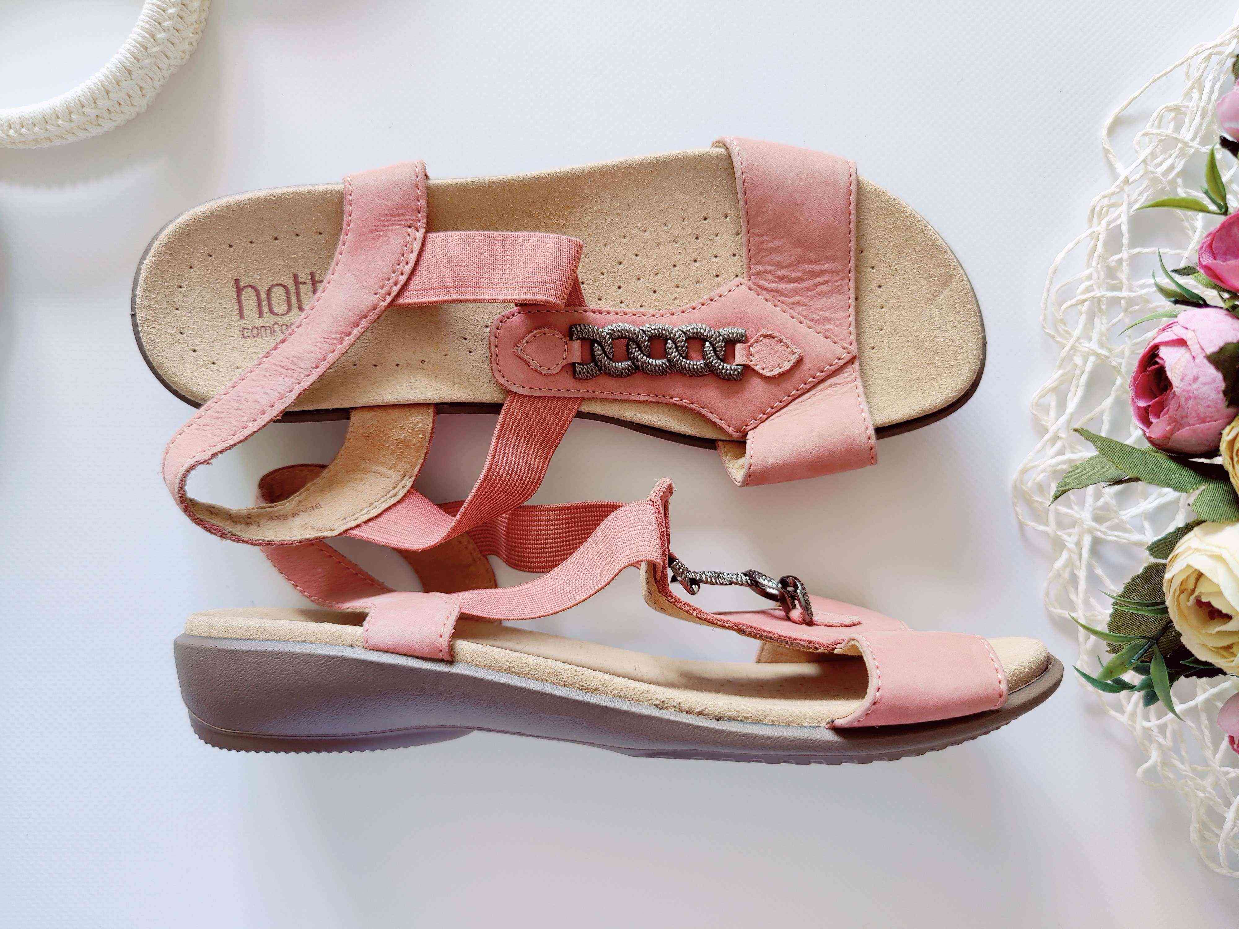 38 (24,5 см) Кожаные женские босоножки