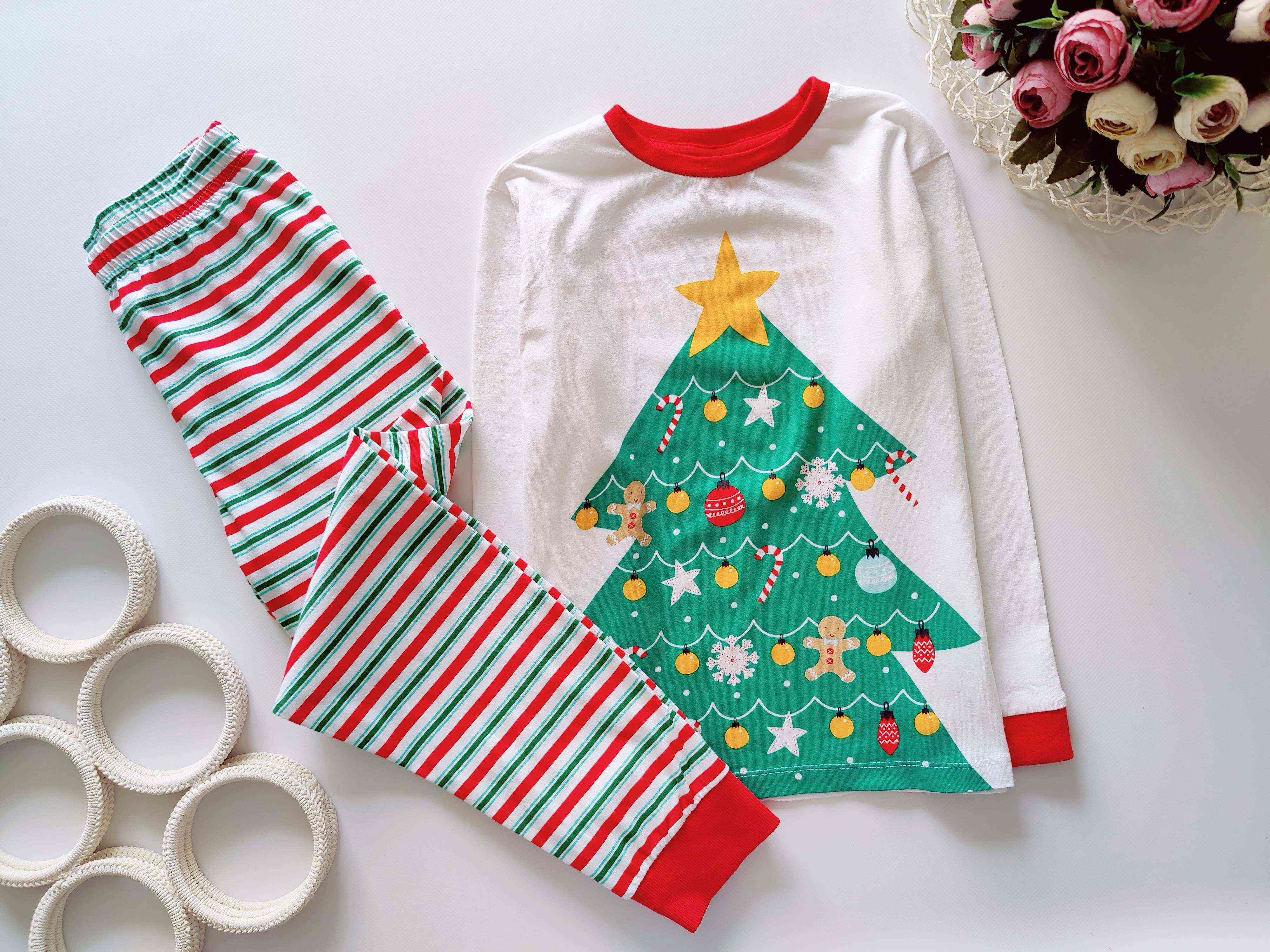 7,8 років, зріст 122,128 Новорічна піжама з ялинкою