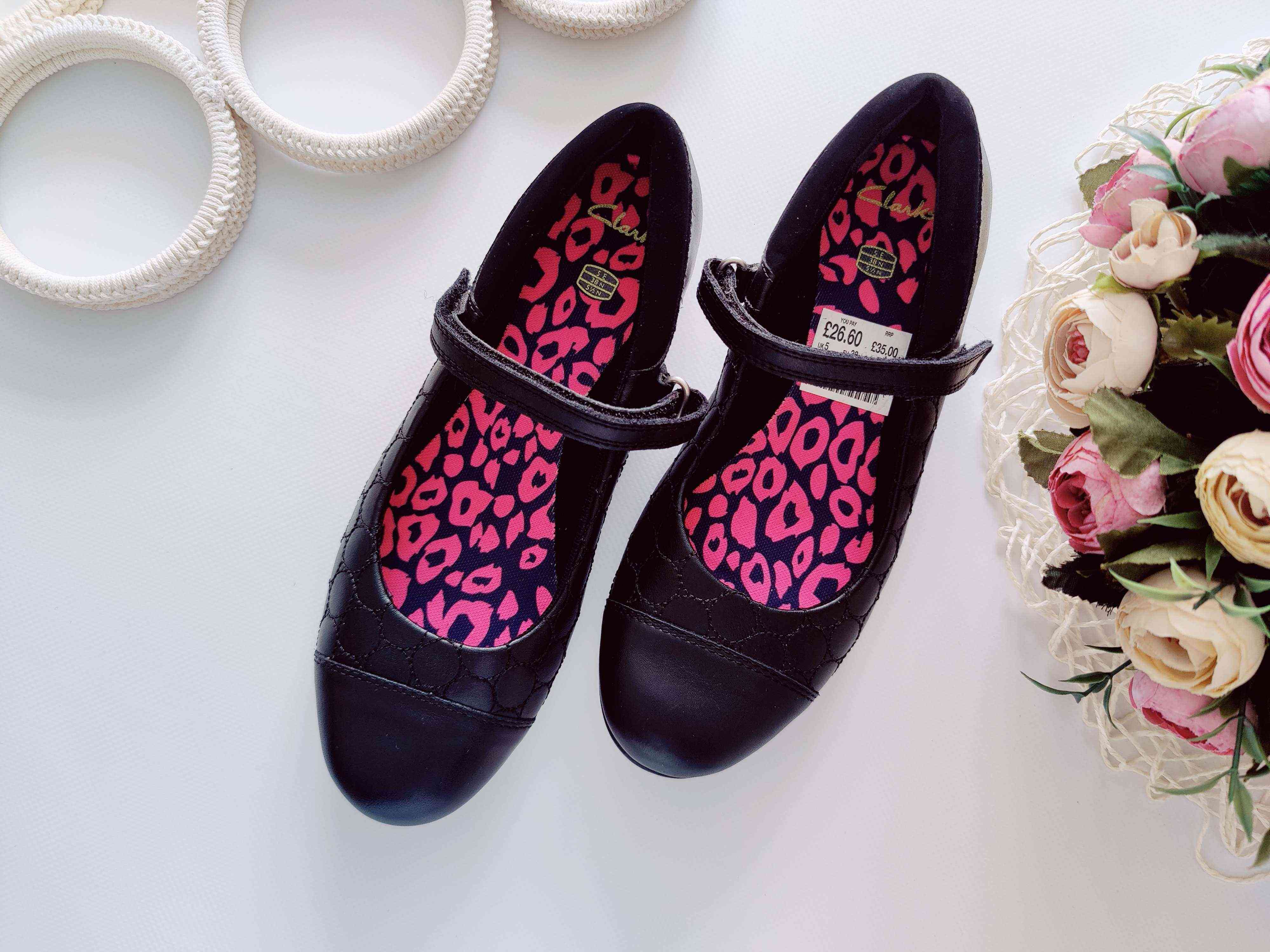 38 (24,5 см) Чорні шкіряні туфлі