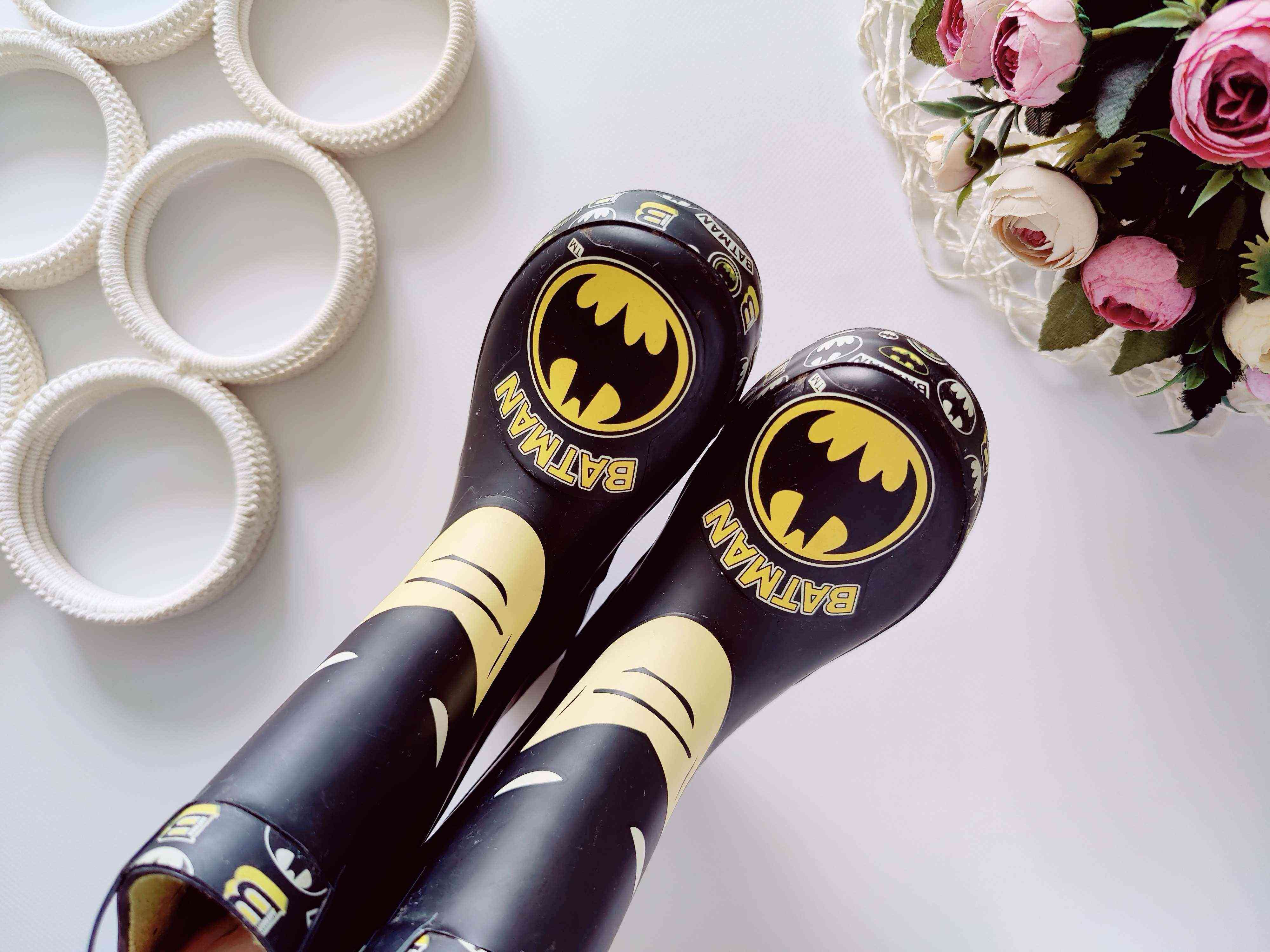 29 (19 см) Резиновие сапоги бэтмен