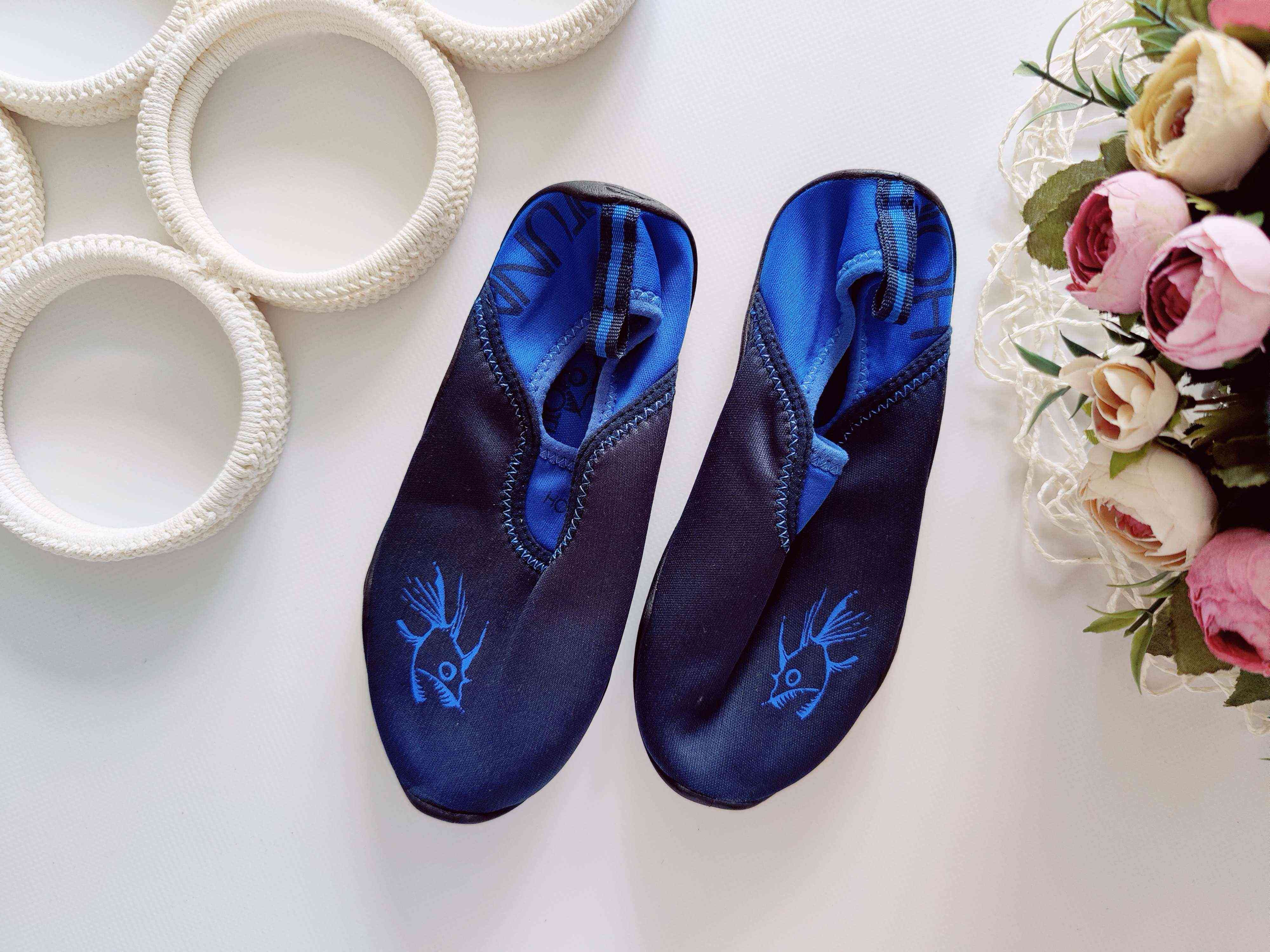 33 (20,5 см) Дитячі аквашузи