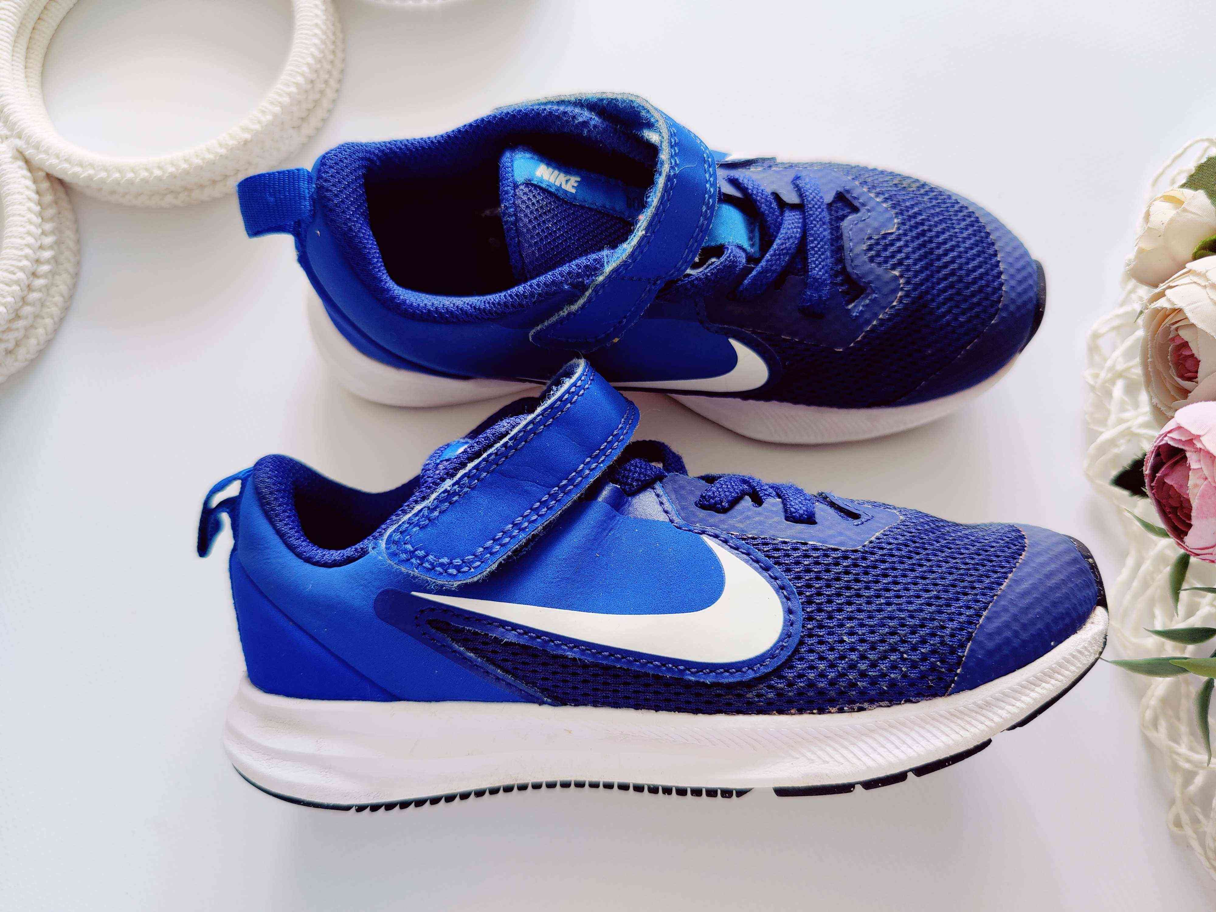 28 (18,5 см) Легкі кросівки