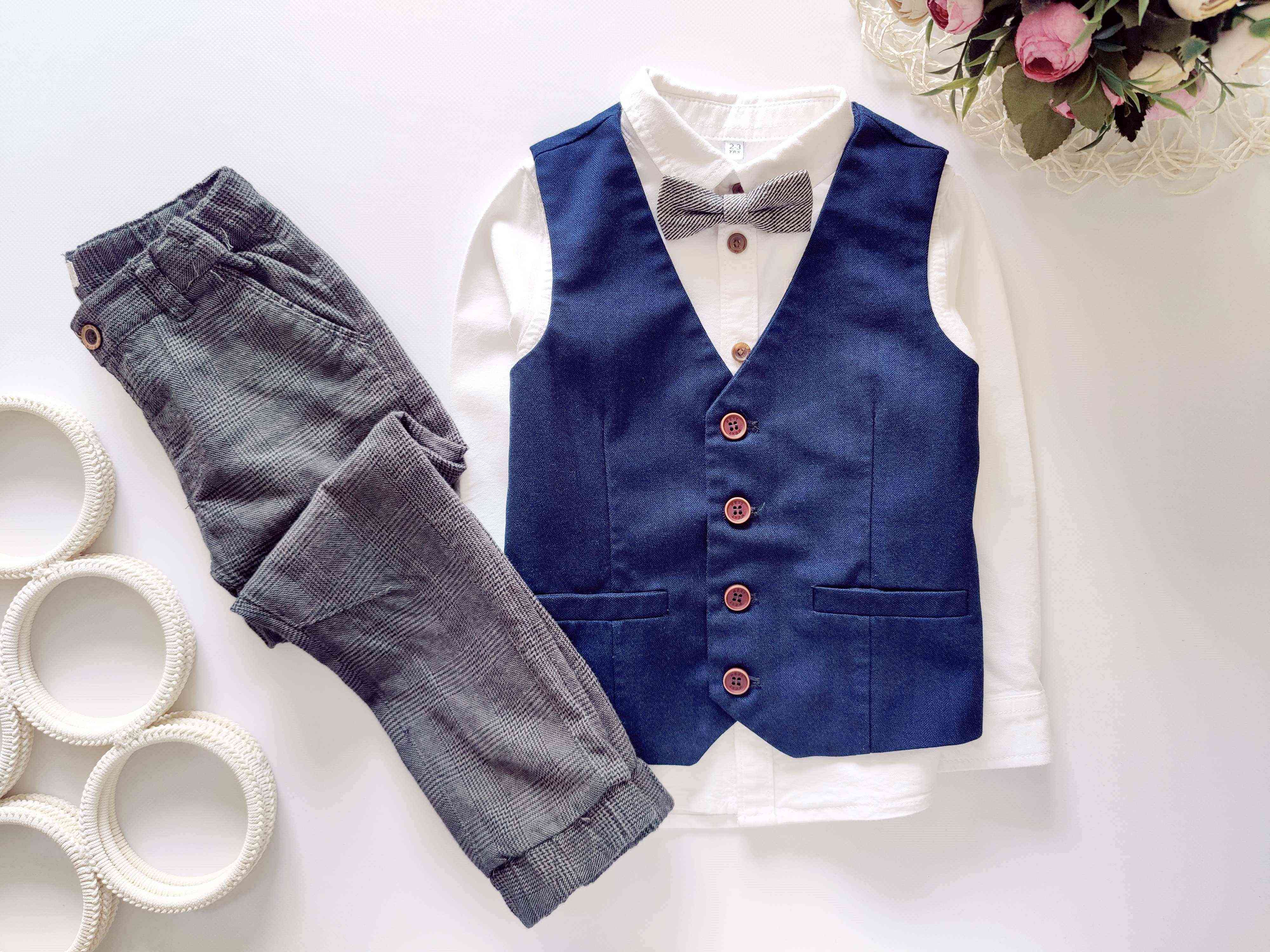 2,3 роки, зріст 98 Ошатний костюм для хлопчика