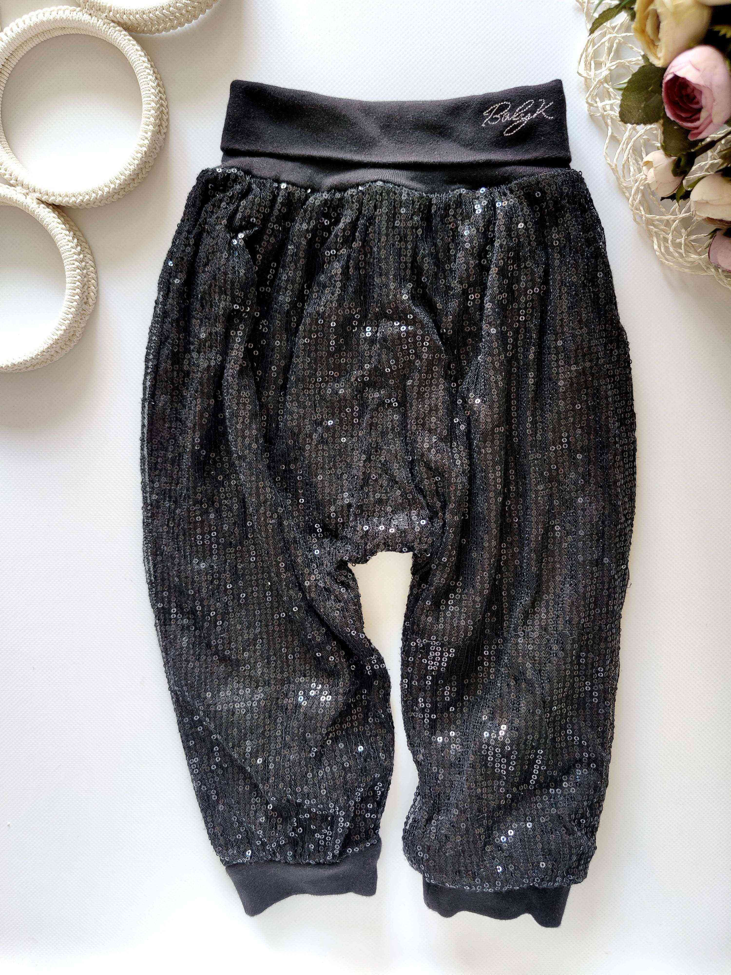 18,24 мес, рост 90 Блестящие черные свободные штаны на подкладке