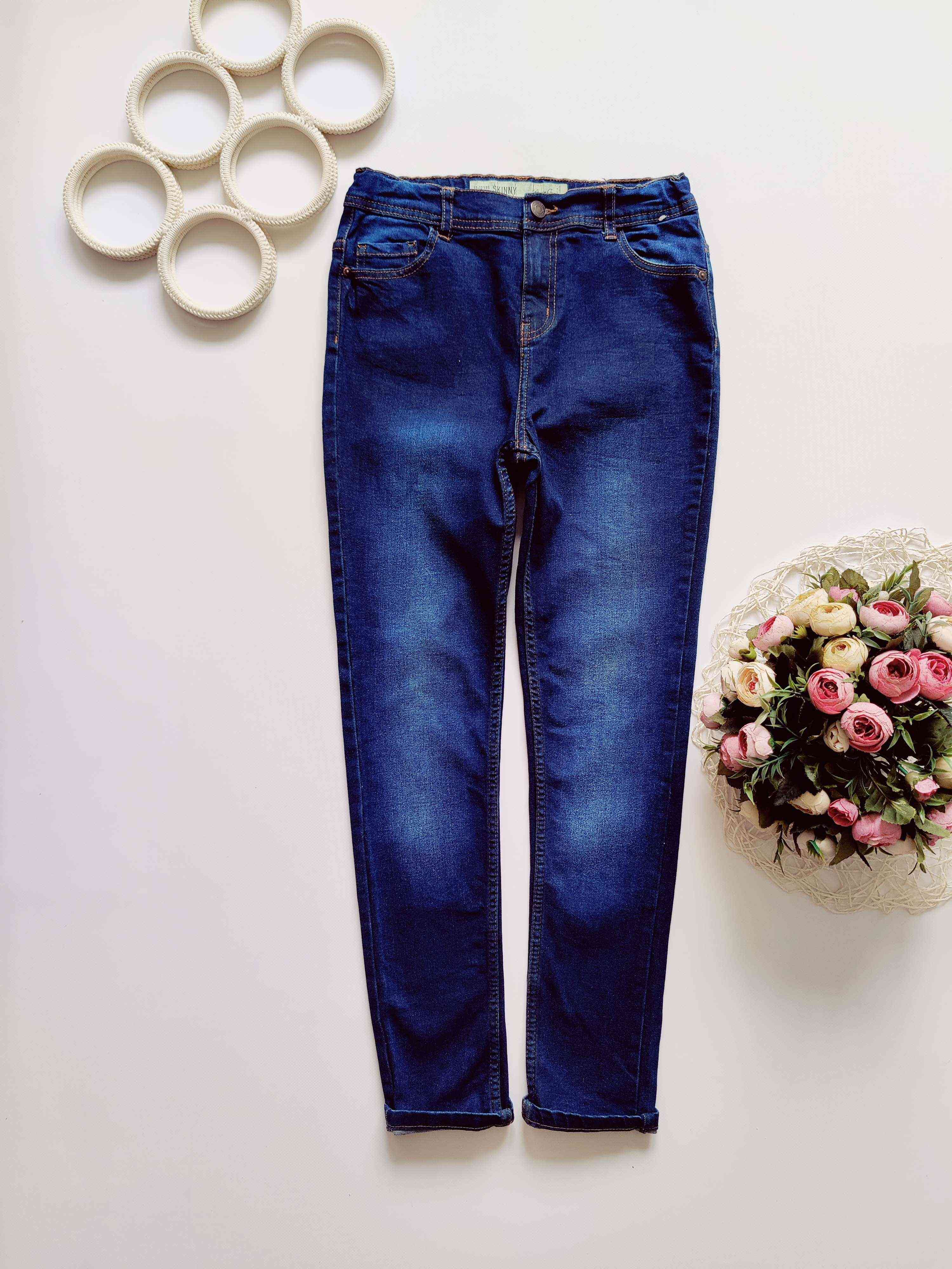 11,12 лет, рост 152 Стрейчевые джинсы