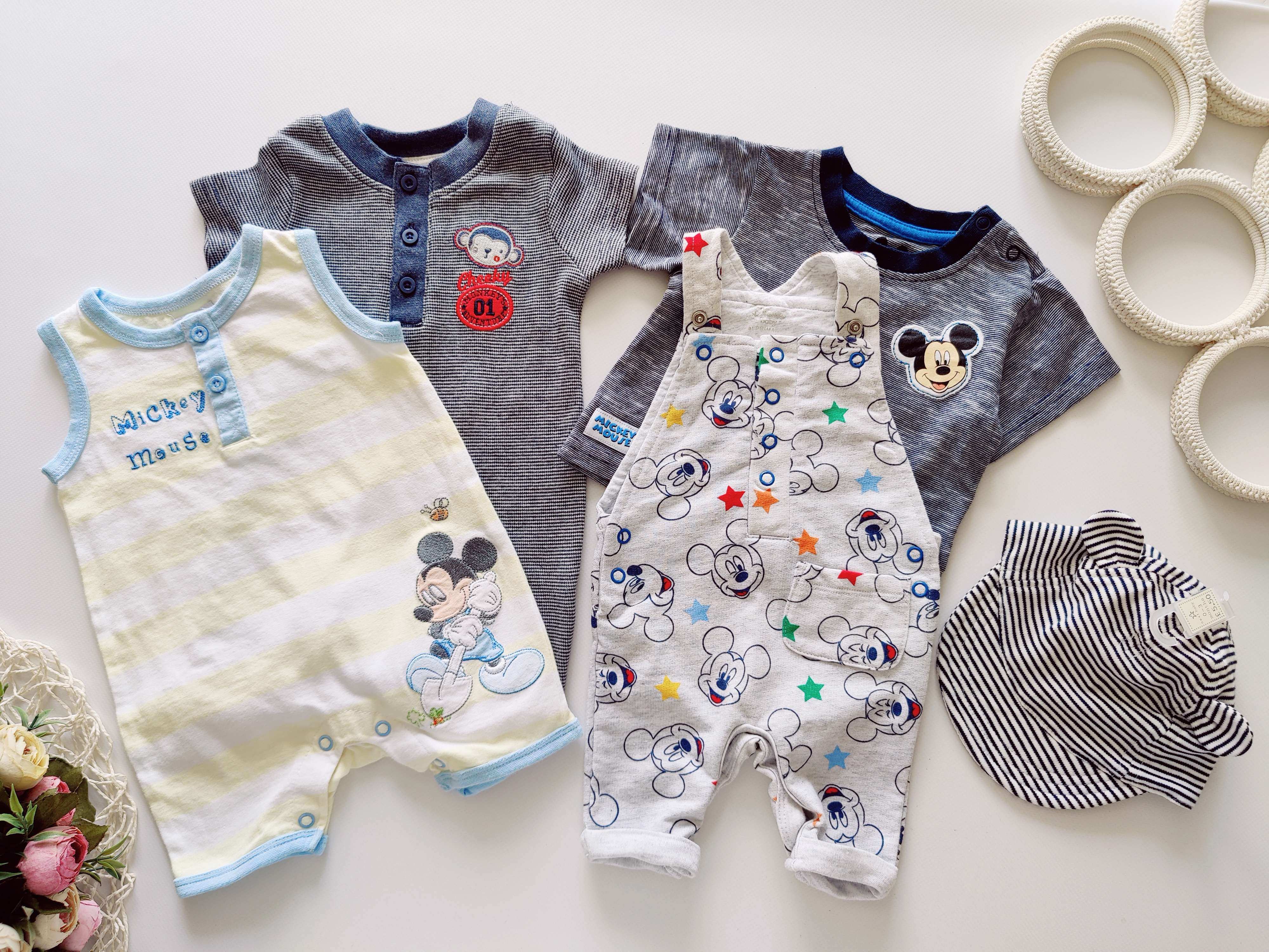 0-3 міс Нові боді, нова кепка, футболка та комбінезончик з міккі