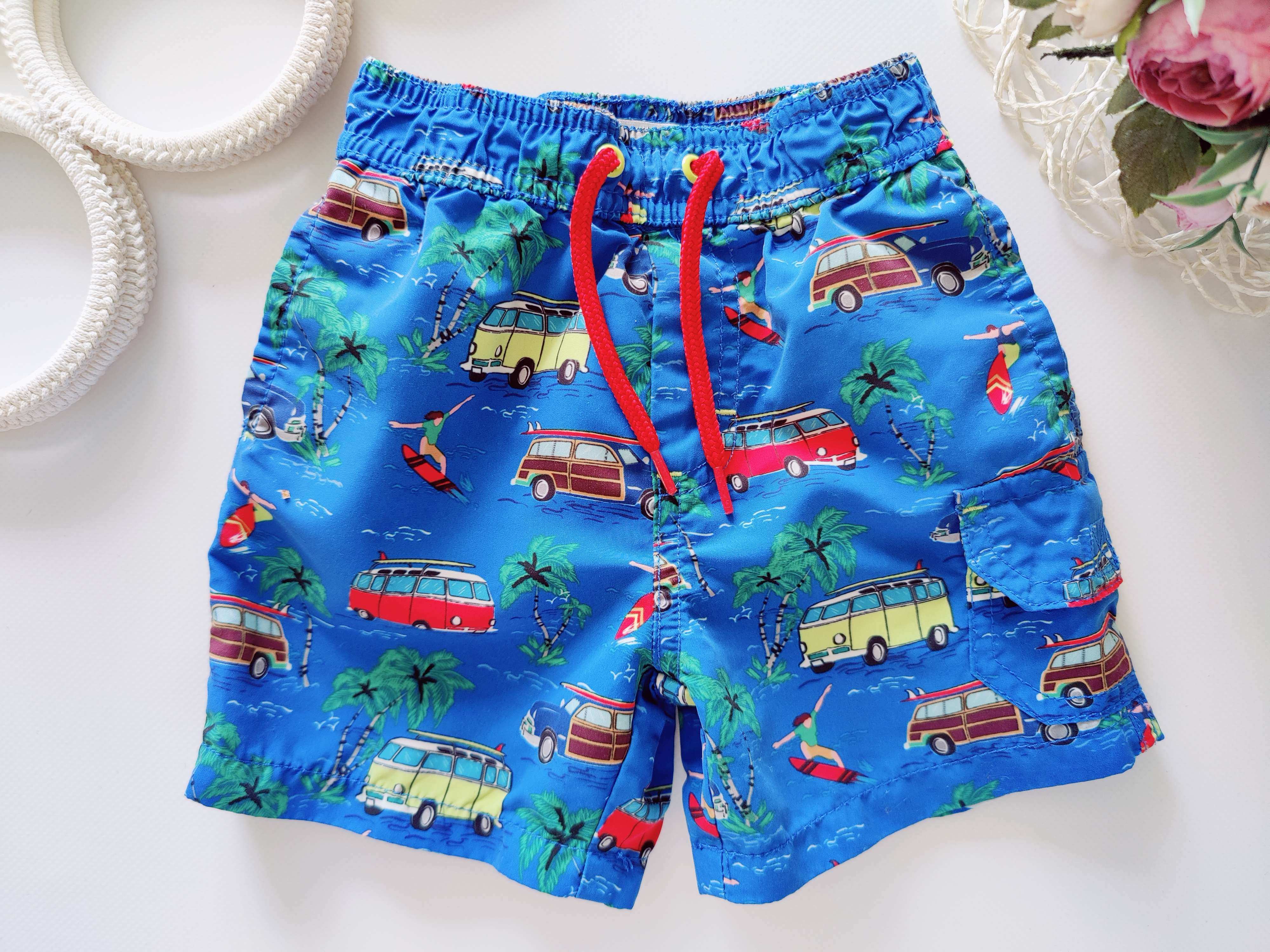 12 міс, зріст 80 Шорти в машинках