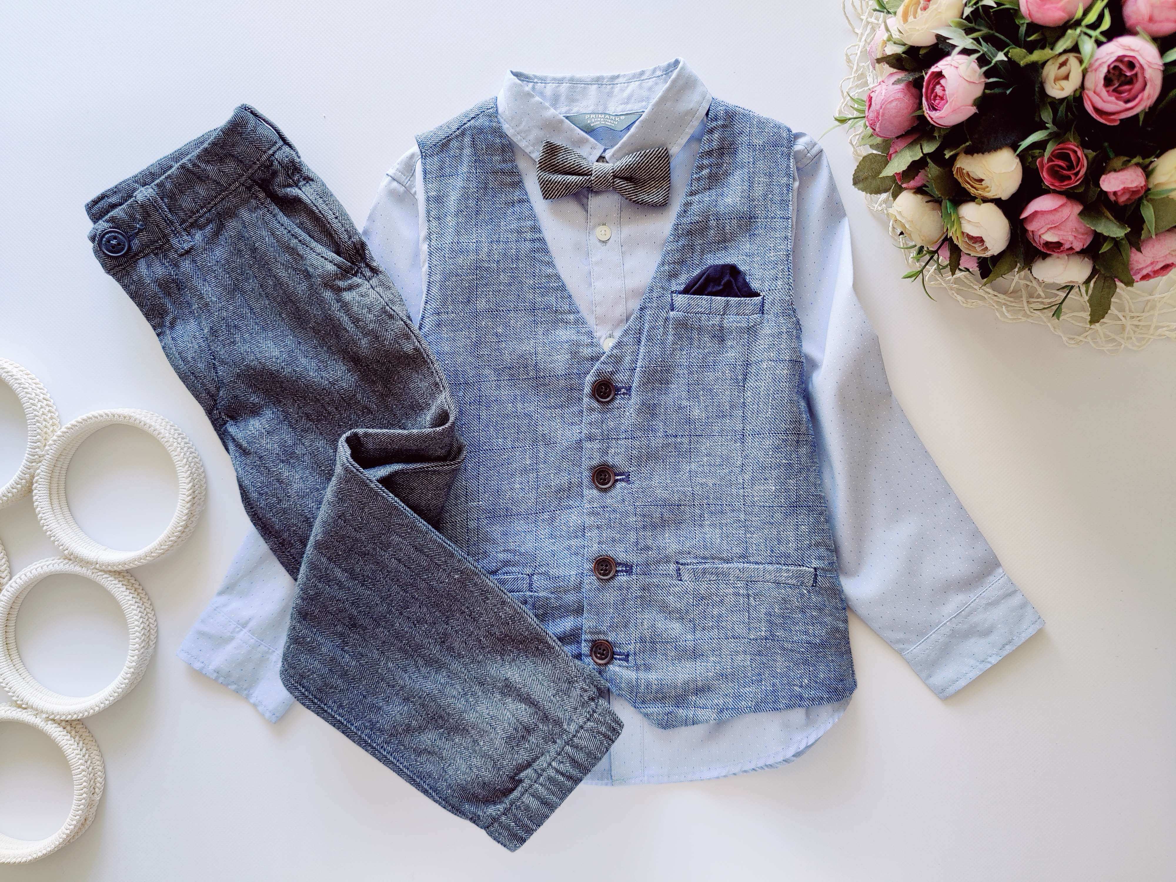 4,5 років, зріст 104,110 Ошатний дитячий комплект