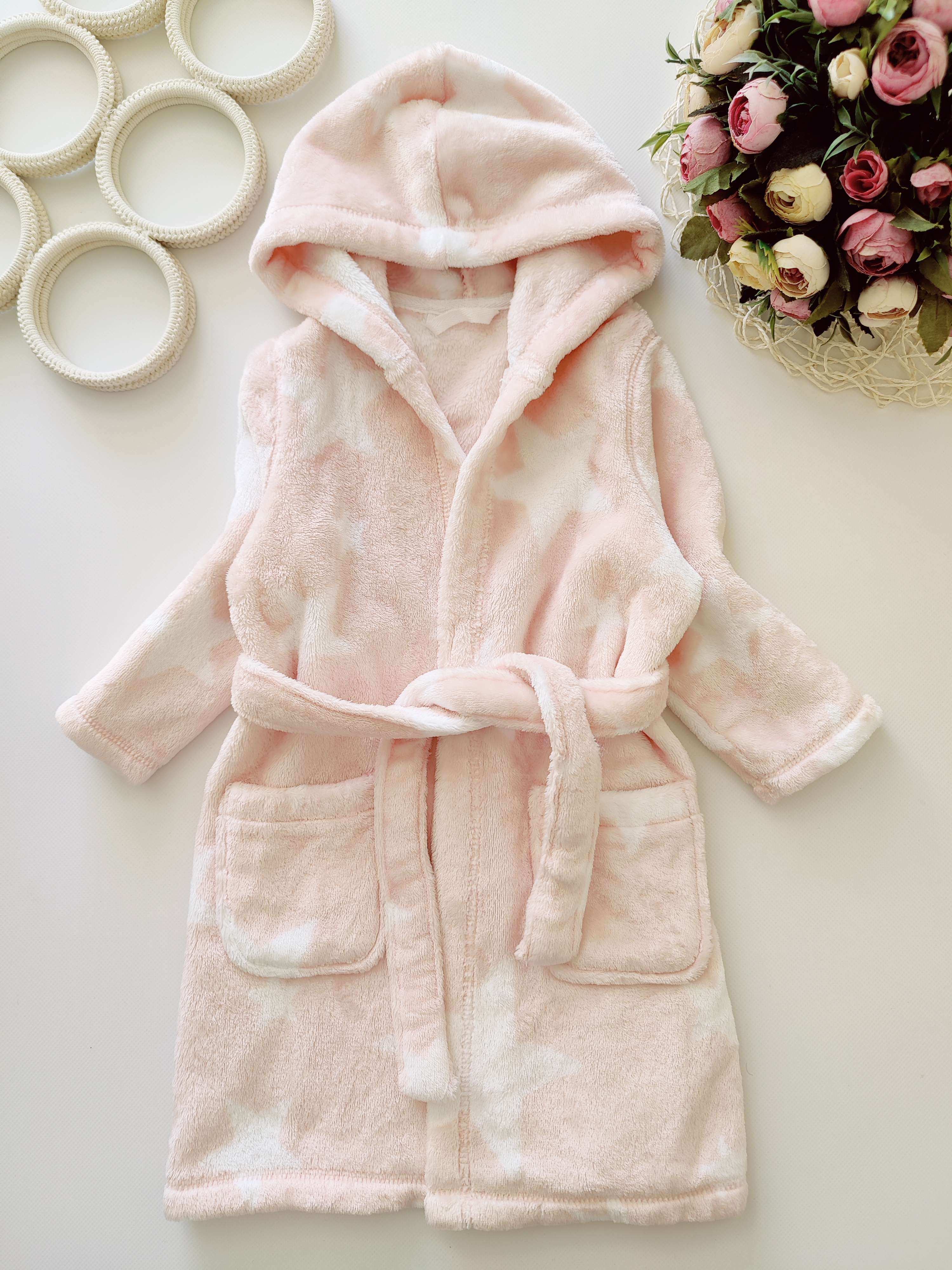 1,2 роки, зріст 90 Красивий халат у зірках