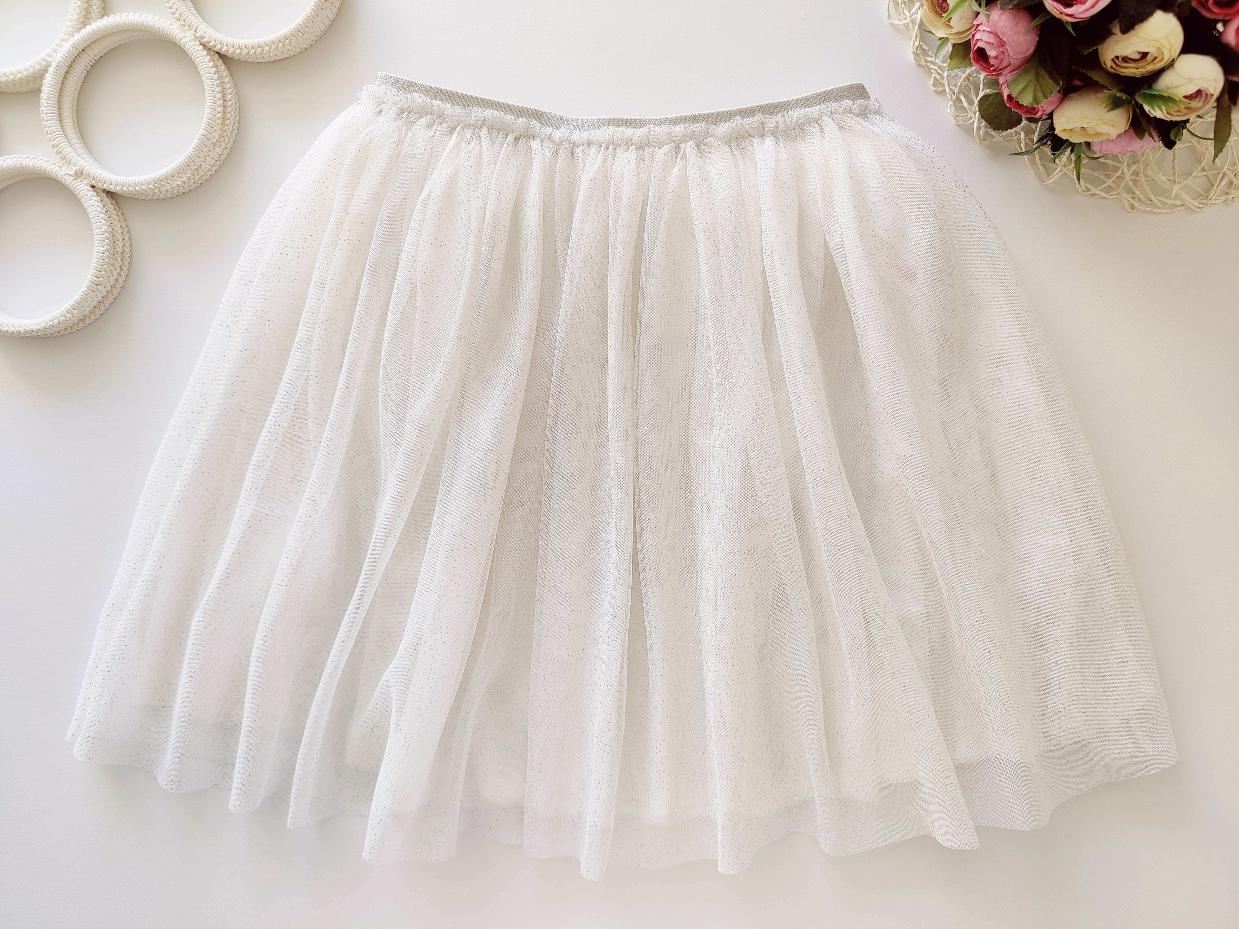 11 років, зріст 146 Біла пишна спідниця із золотистим напиленням