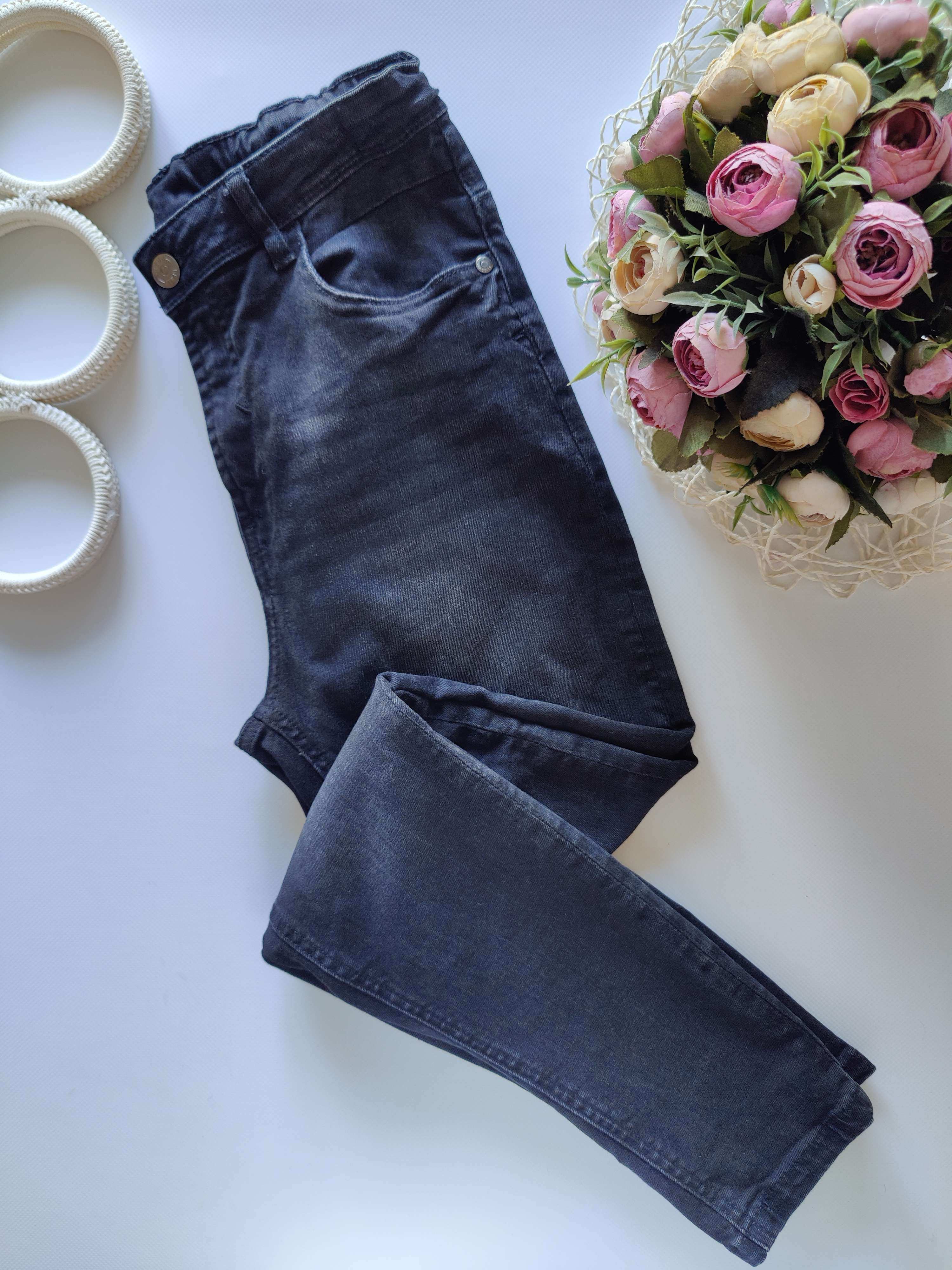 12,13 лет, рост 152,158 Срейчевые джинсы