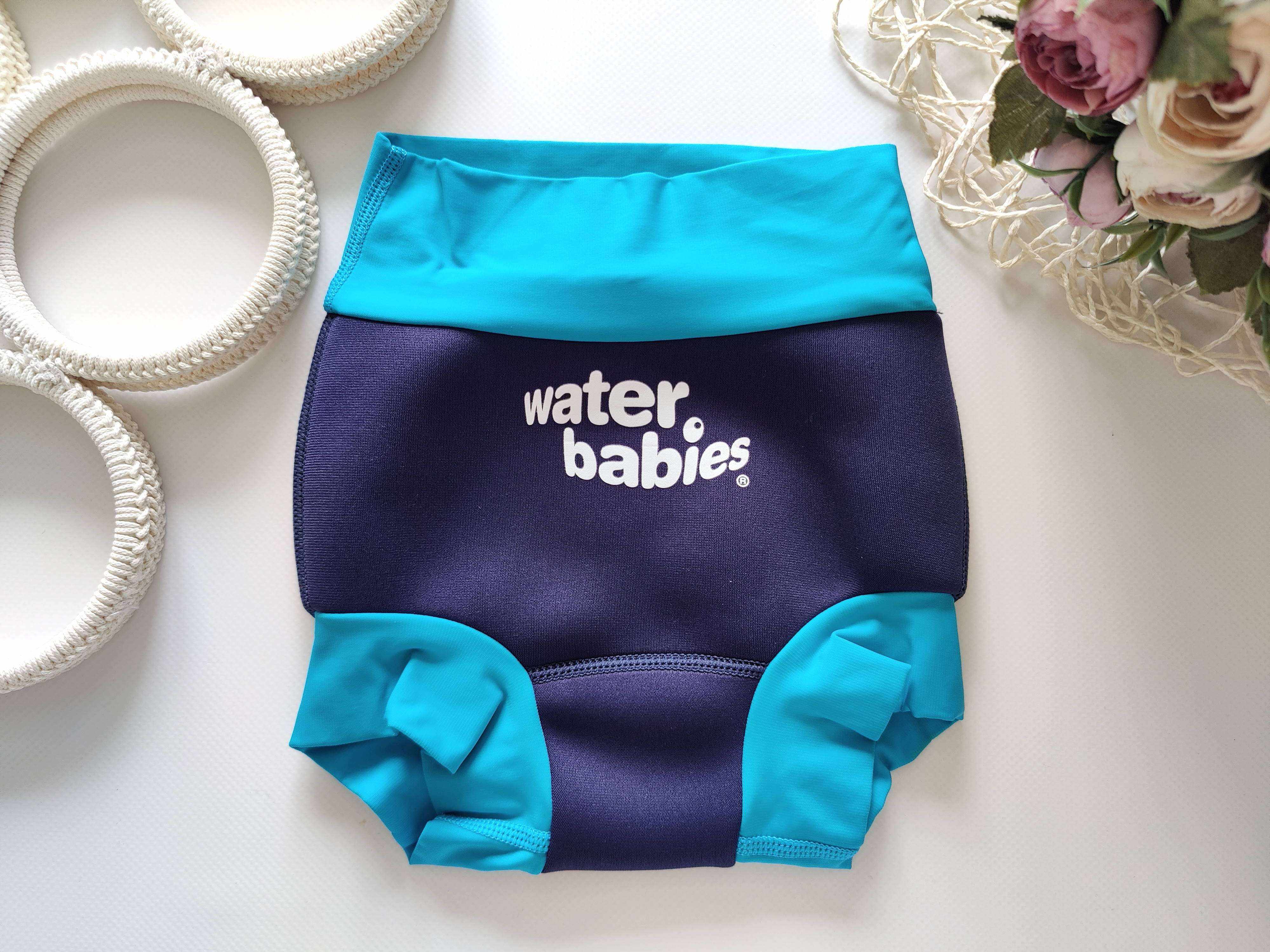 Сучасний багаторазовий підгузок для плавання