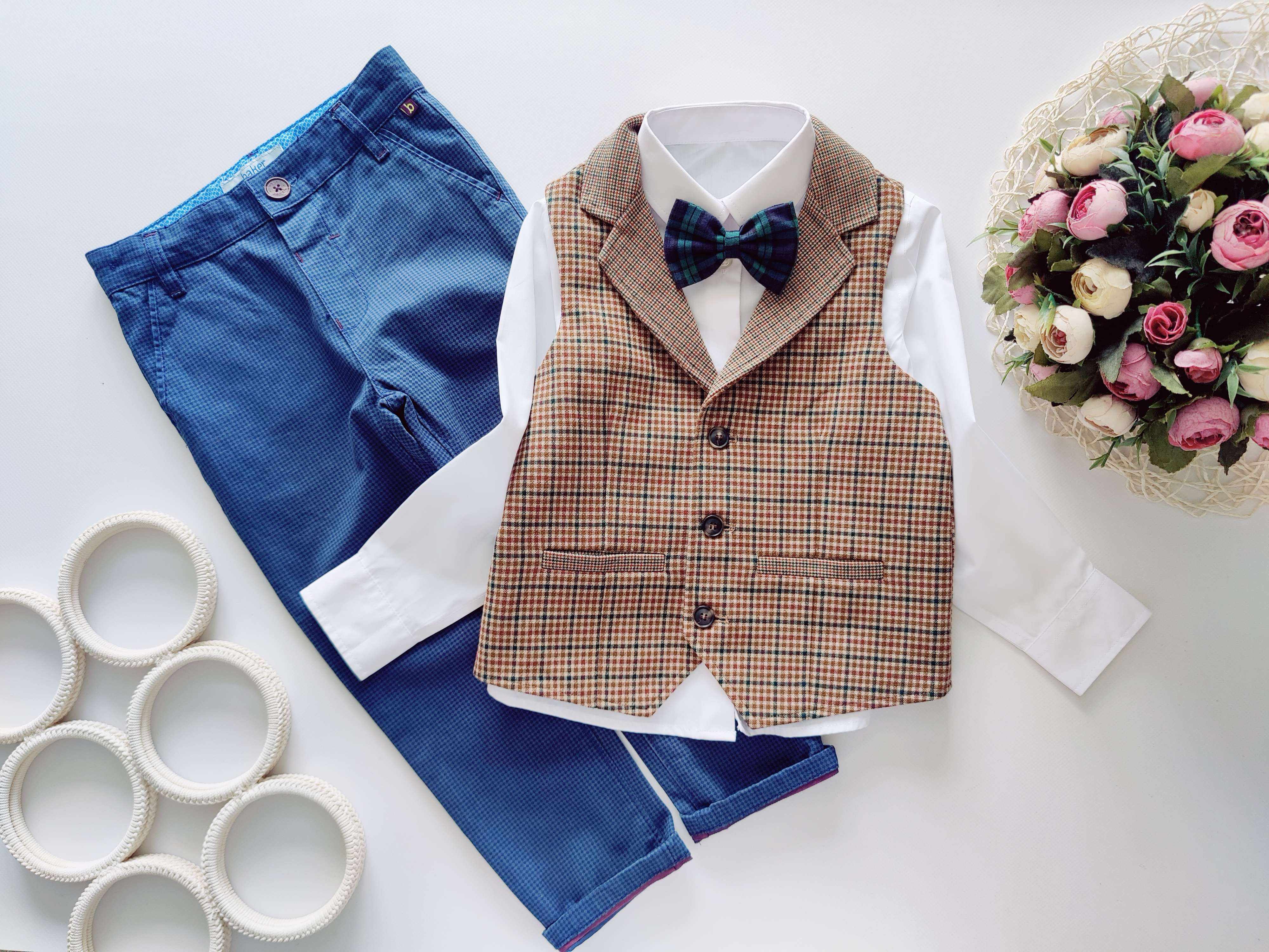 4,5 років, зріст 104,110 Ошатний дитячий костюм