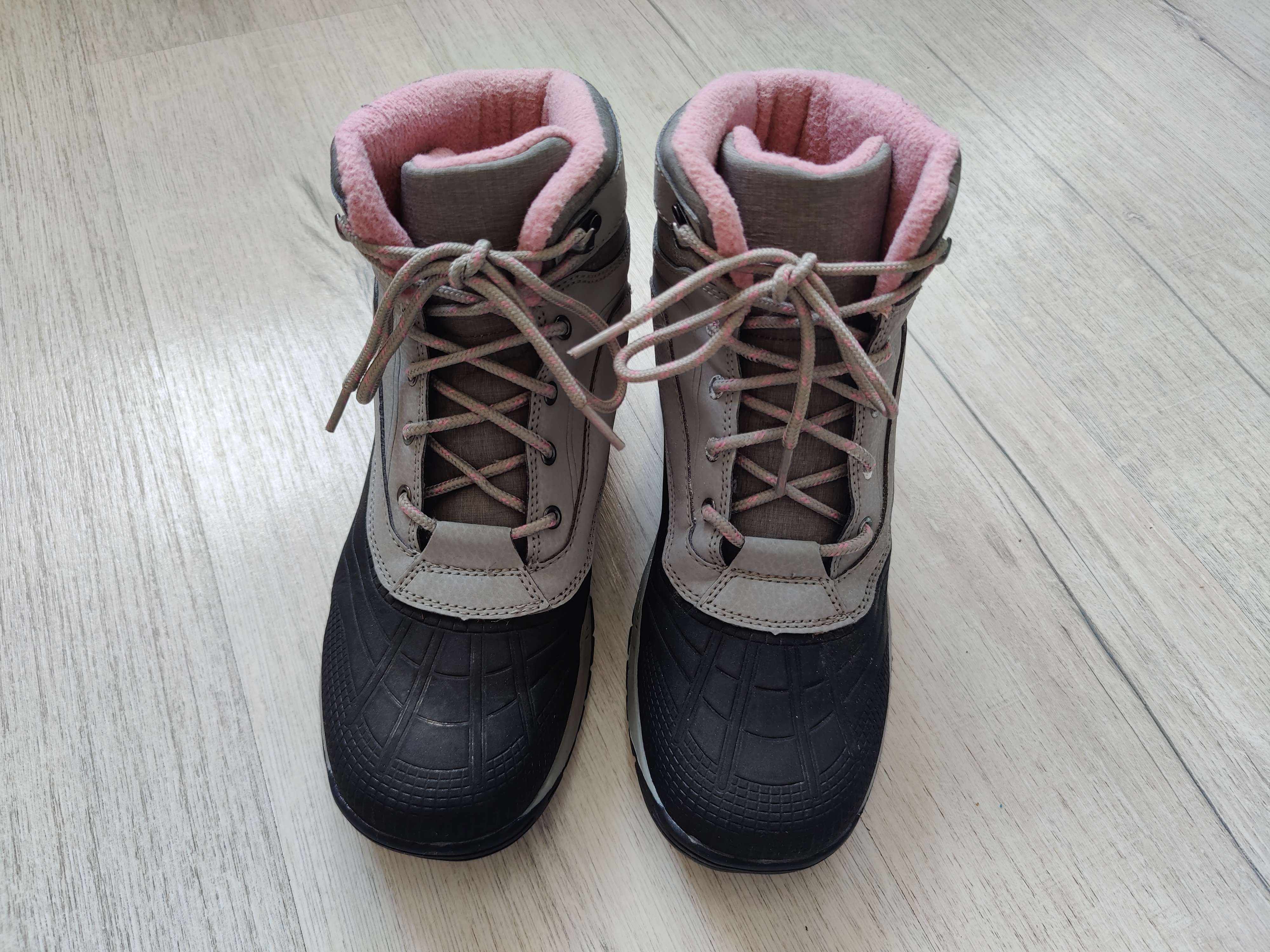 37 (24,5 см) Черевики на флісі