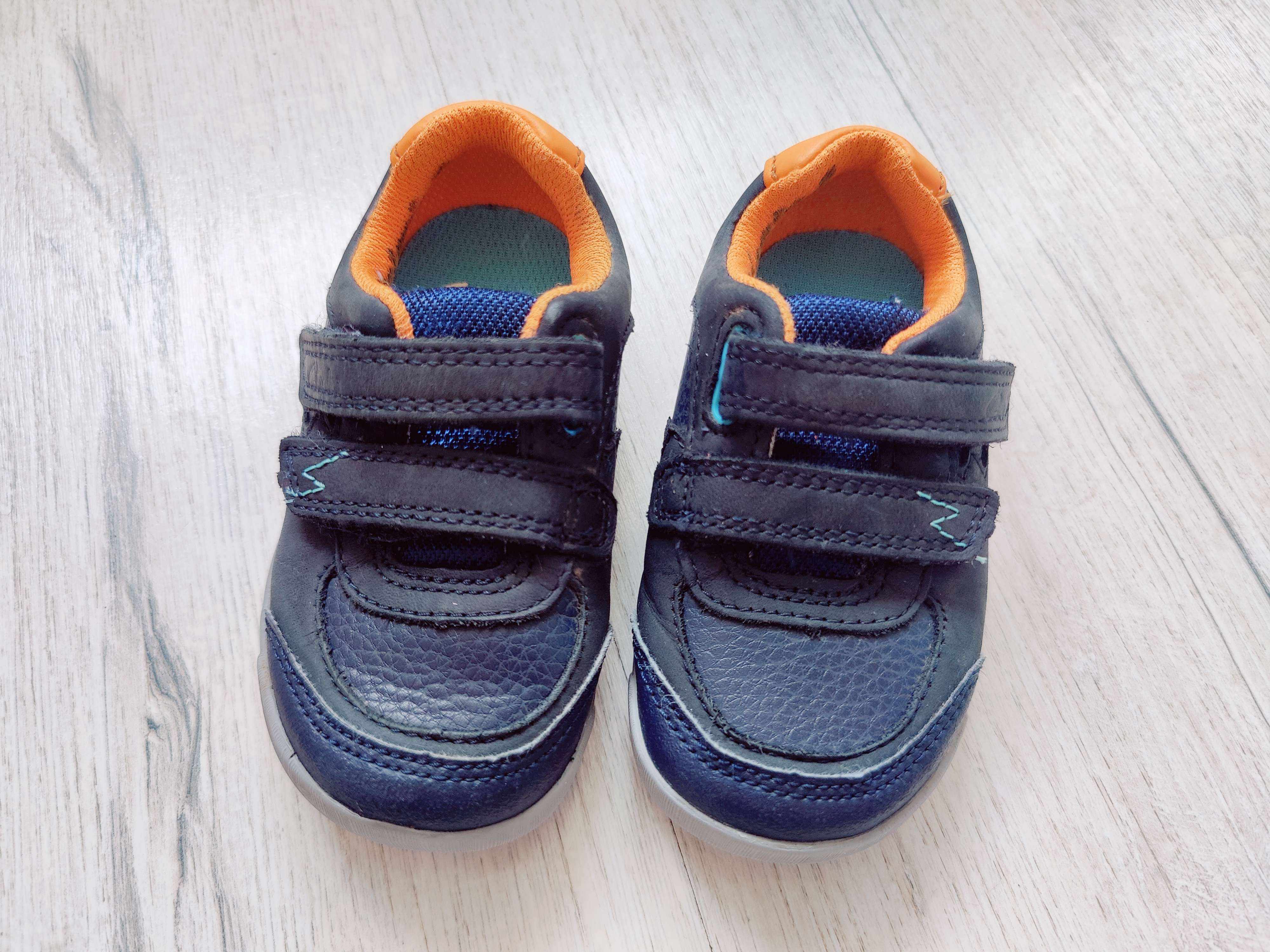 22 (14 см) Шкіряні кросівки демі