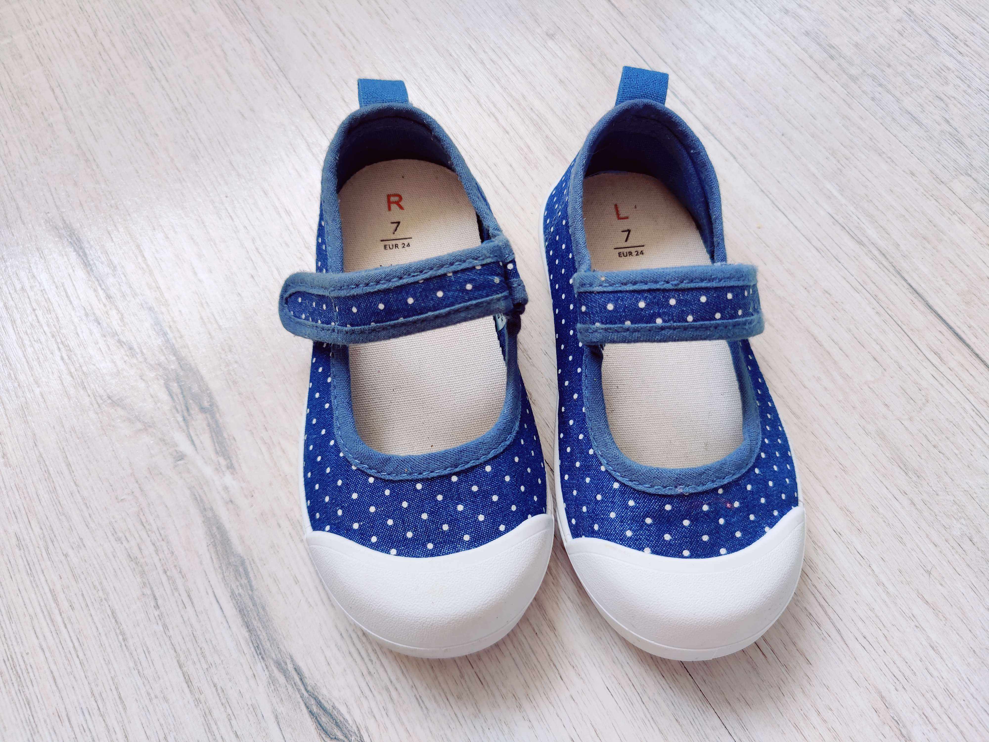 24 (15 см) Джинсові кеди з посиленим носком