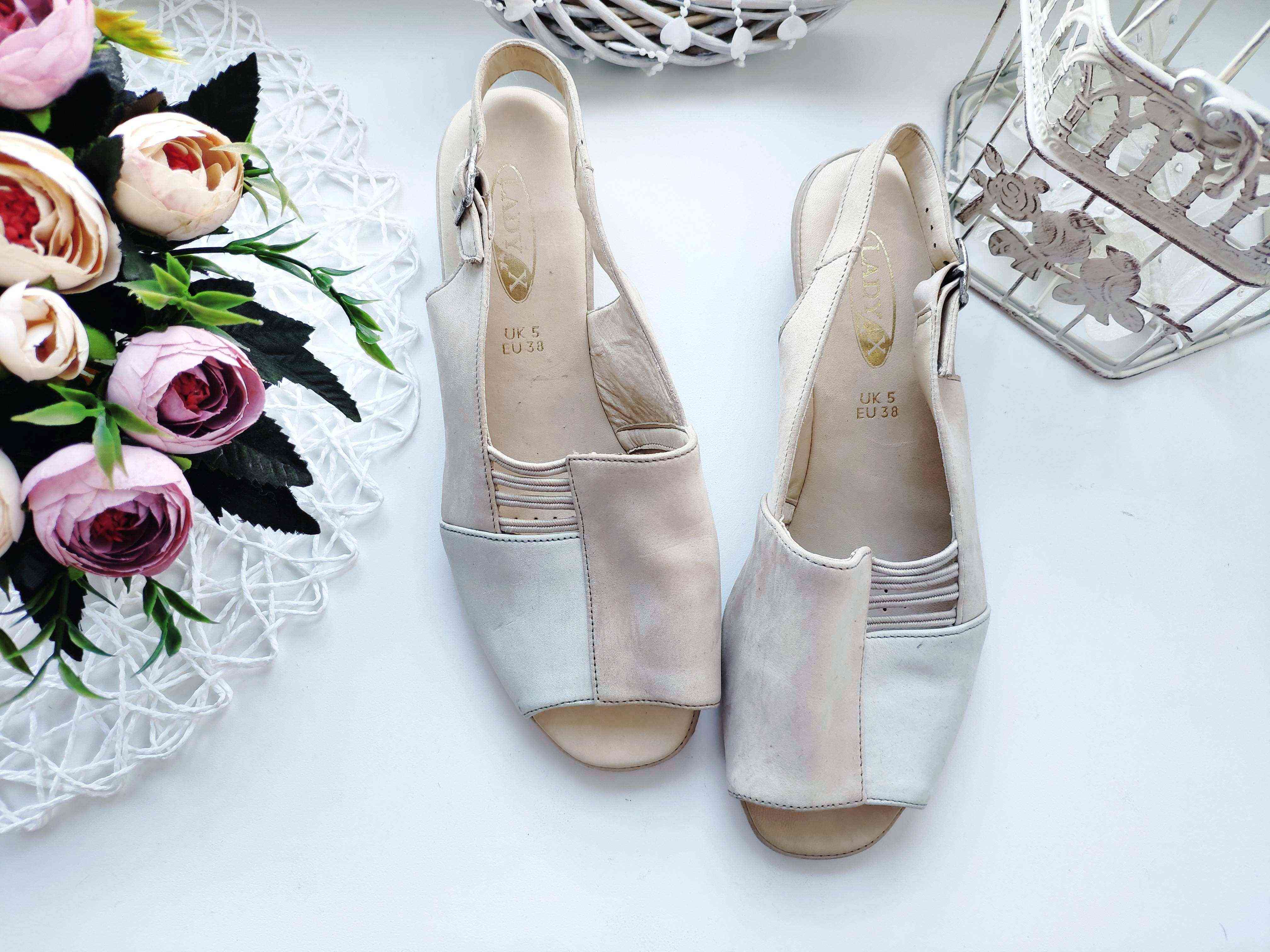 36 (23,5 см) Шкіряні жіночі босоніжки