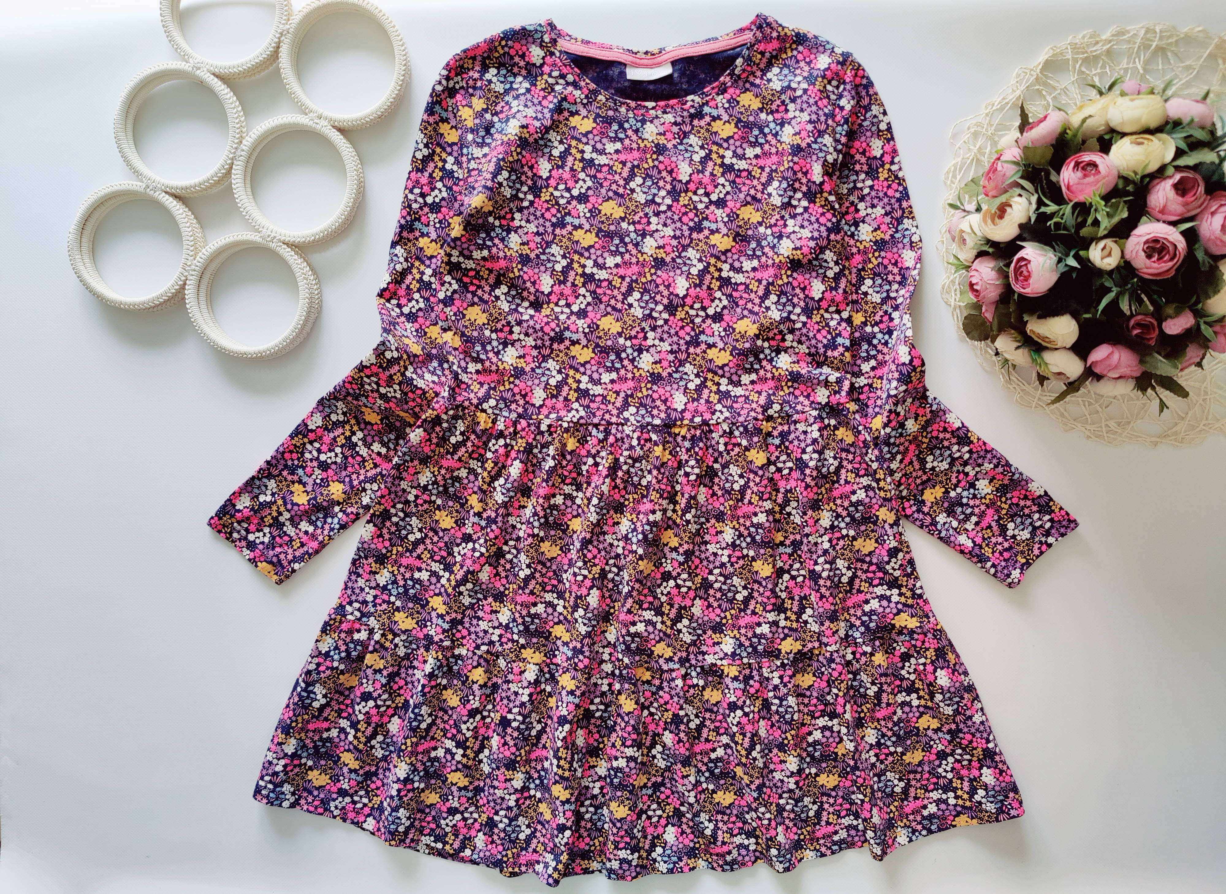 13 лет, рост 158 Трикотажное платье с рукавами