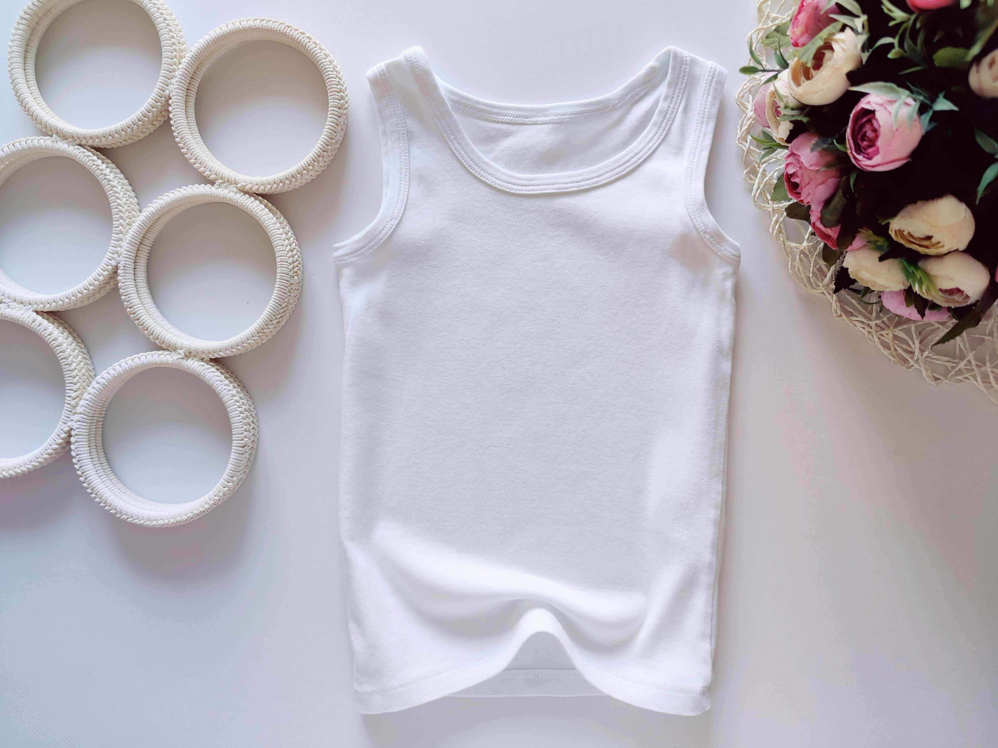 4,5 років, зріст 110 Біла дитяча майка