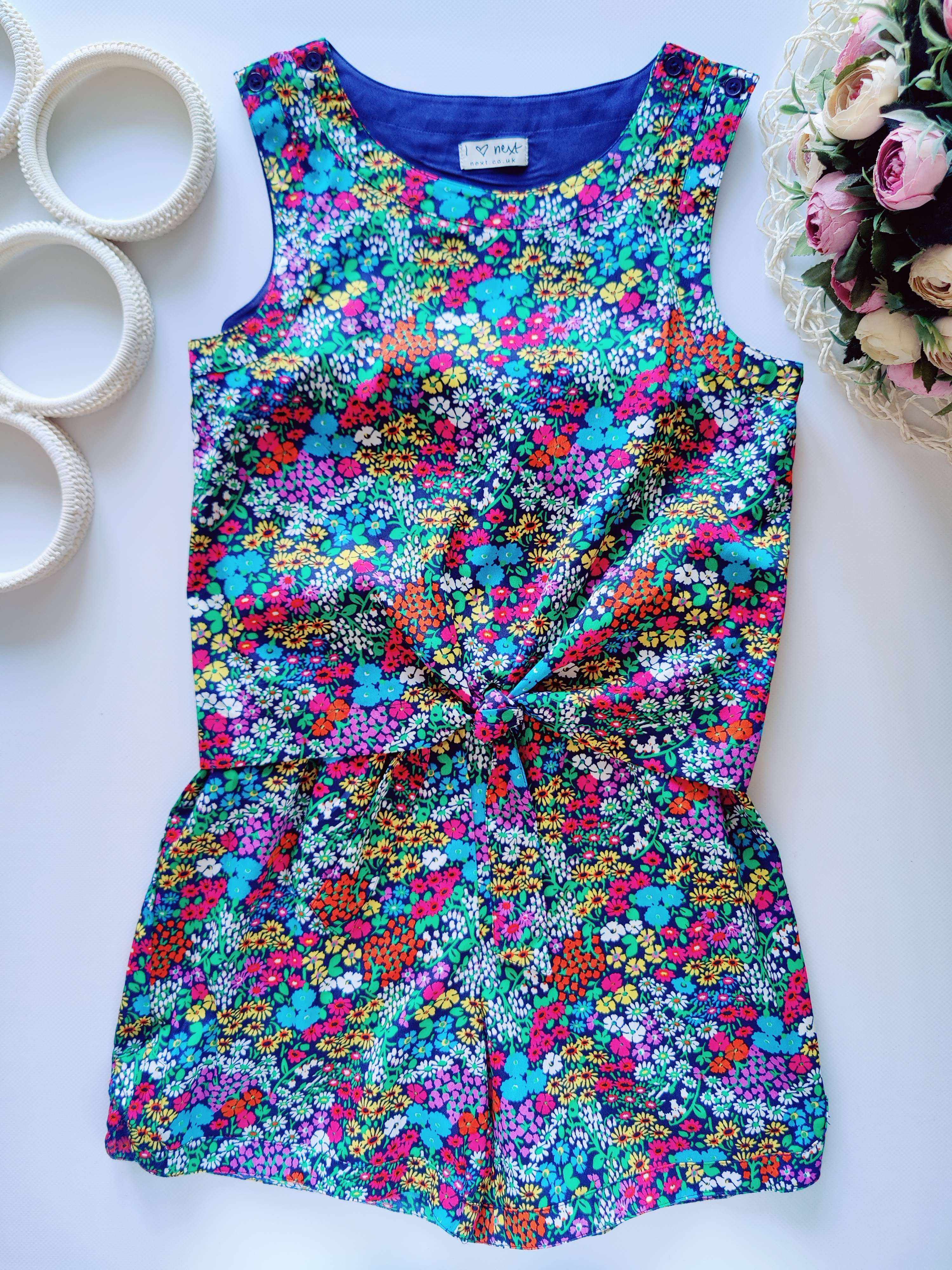 9 лет, рост 134 Легкий цветочный ромпер