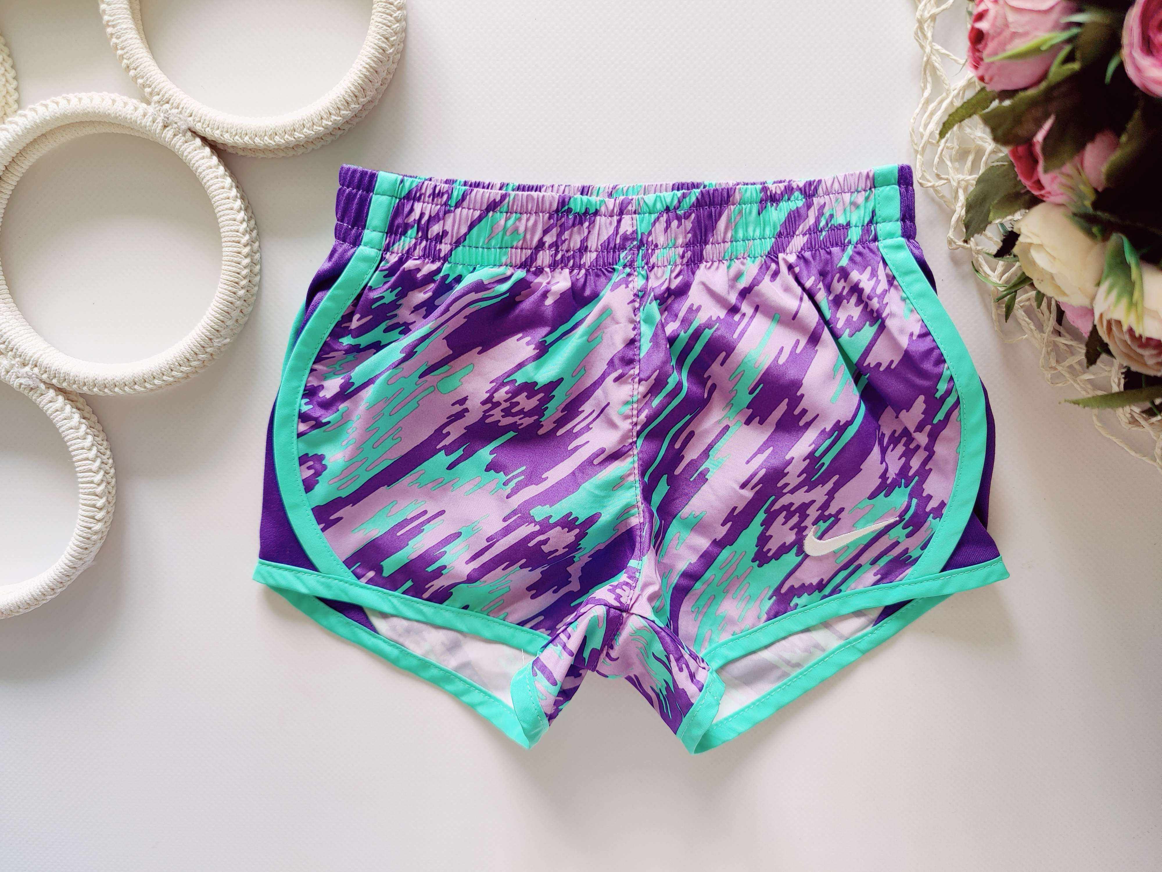 12,18 міс, зріст 80,86 Фірмові спортивні шорти