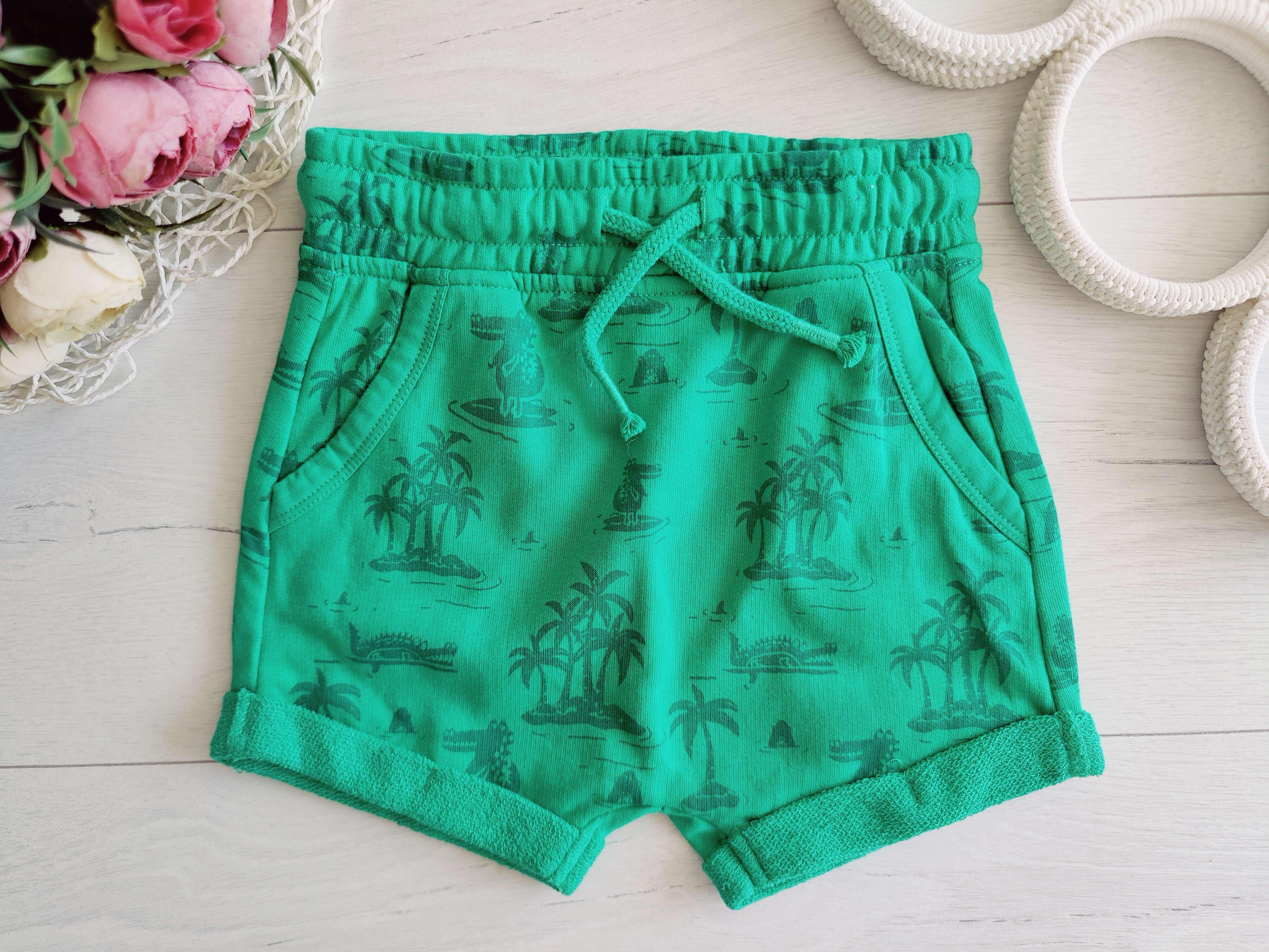 12,18 міс, зріст 80,86 Нові шорти в крокодилах