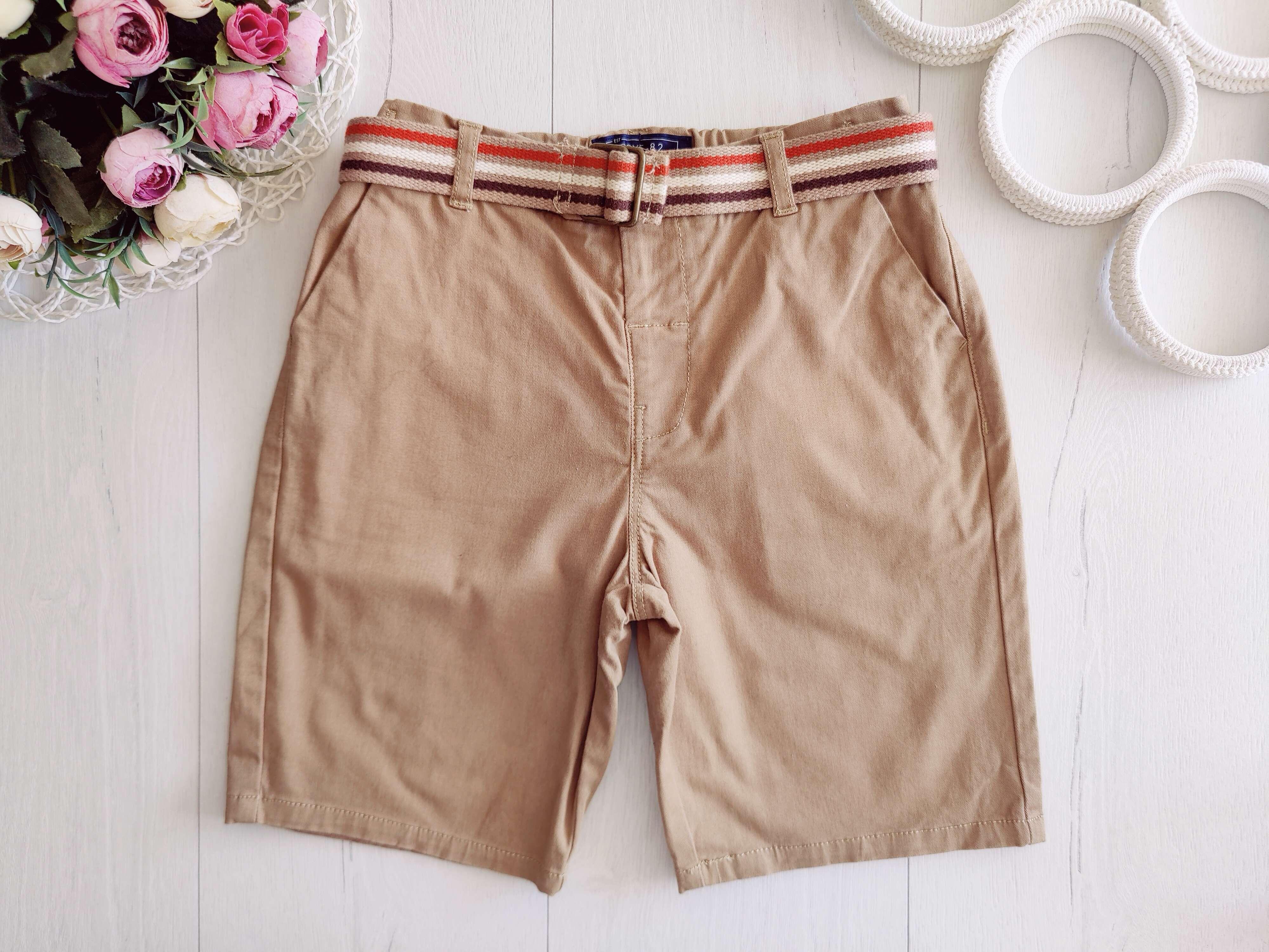 8,9 років, зріст 134 Красиві шорти класика