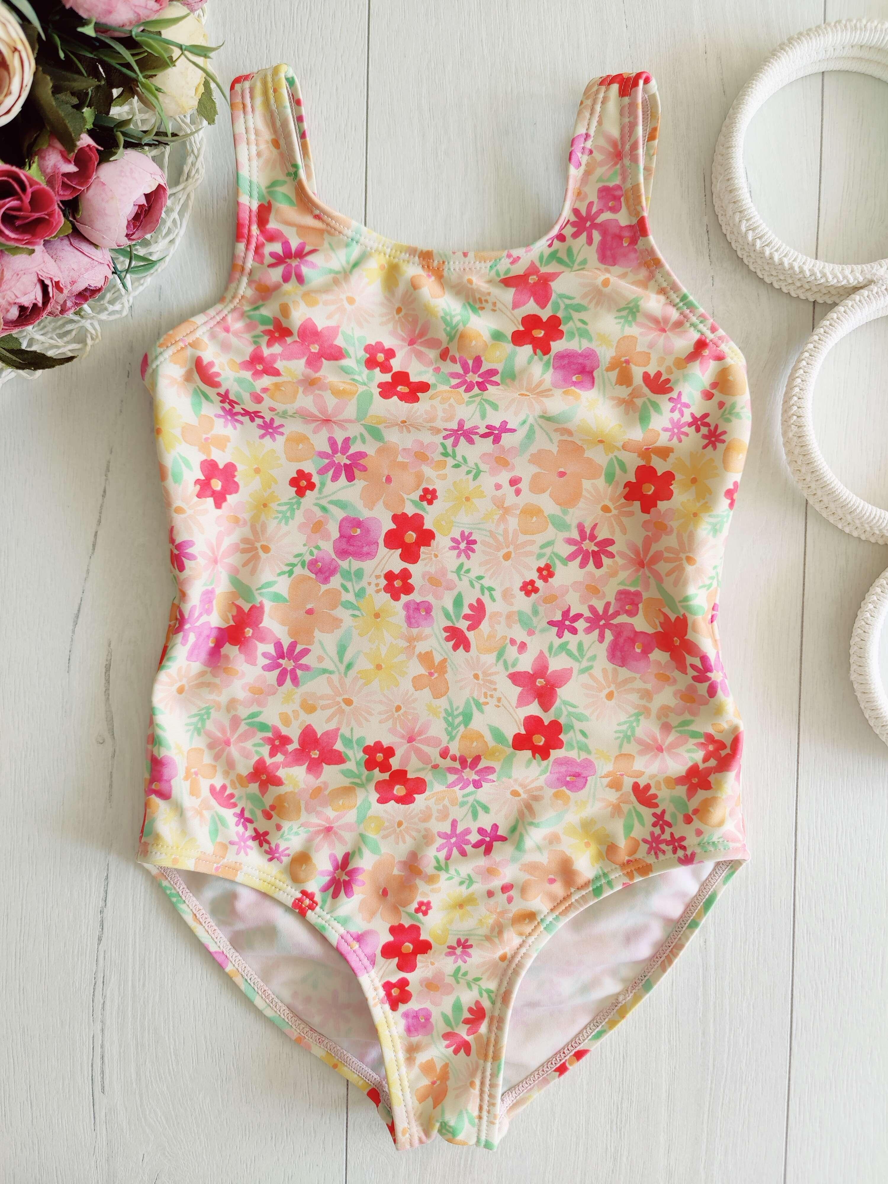 5,6 років, зріст 116 Ніжний дитячий купальник