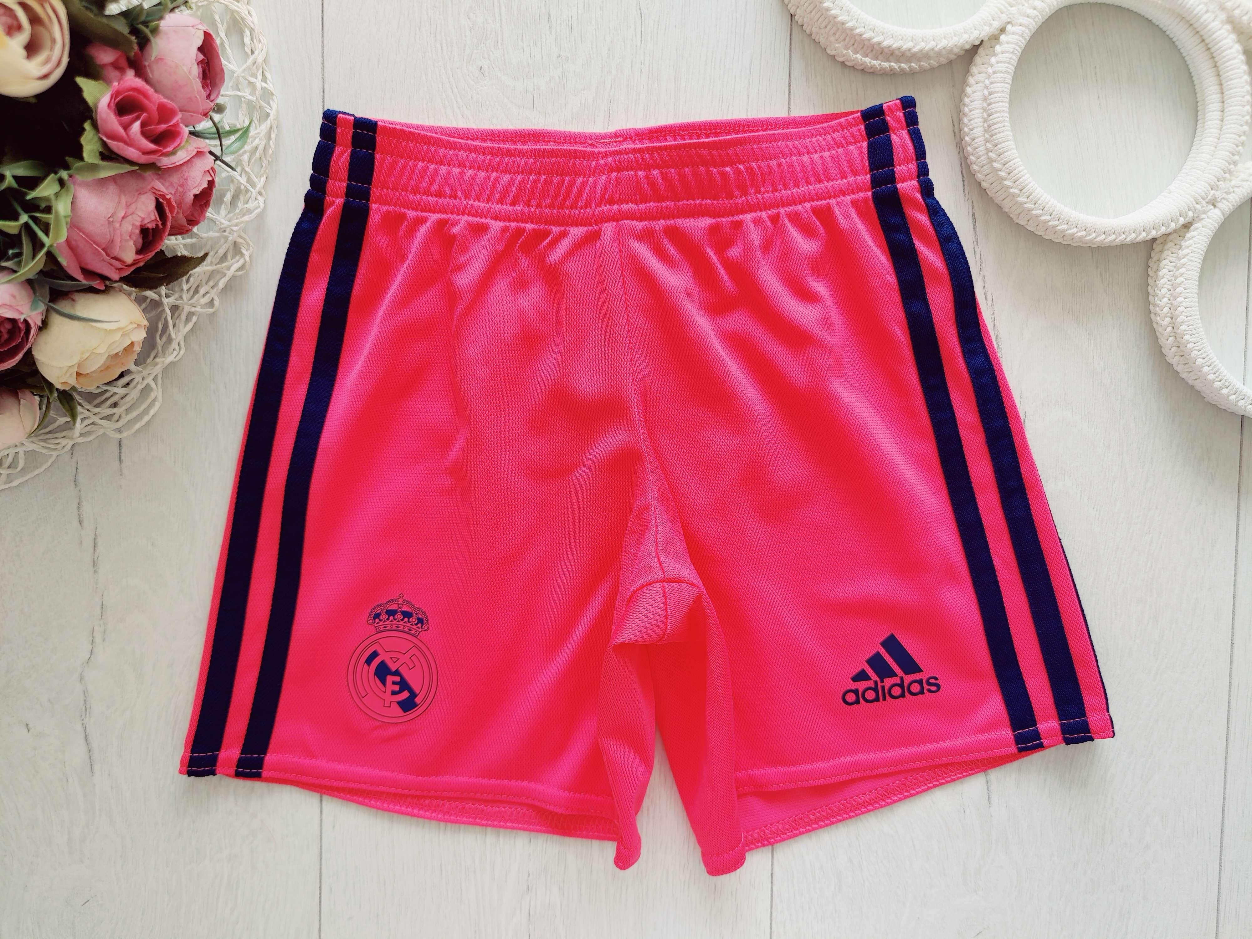 4,5 років, зріст 110 Спортивні шорти