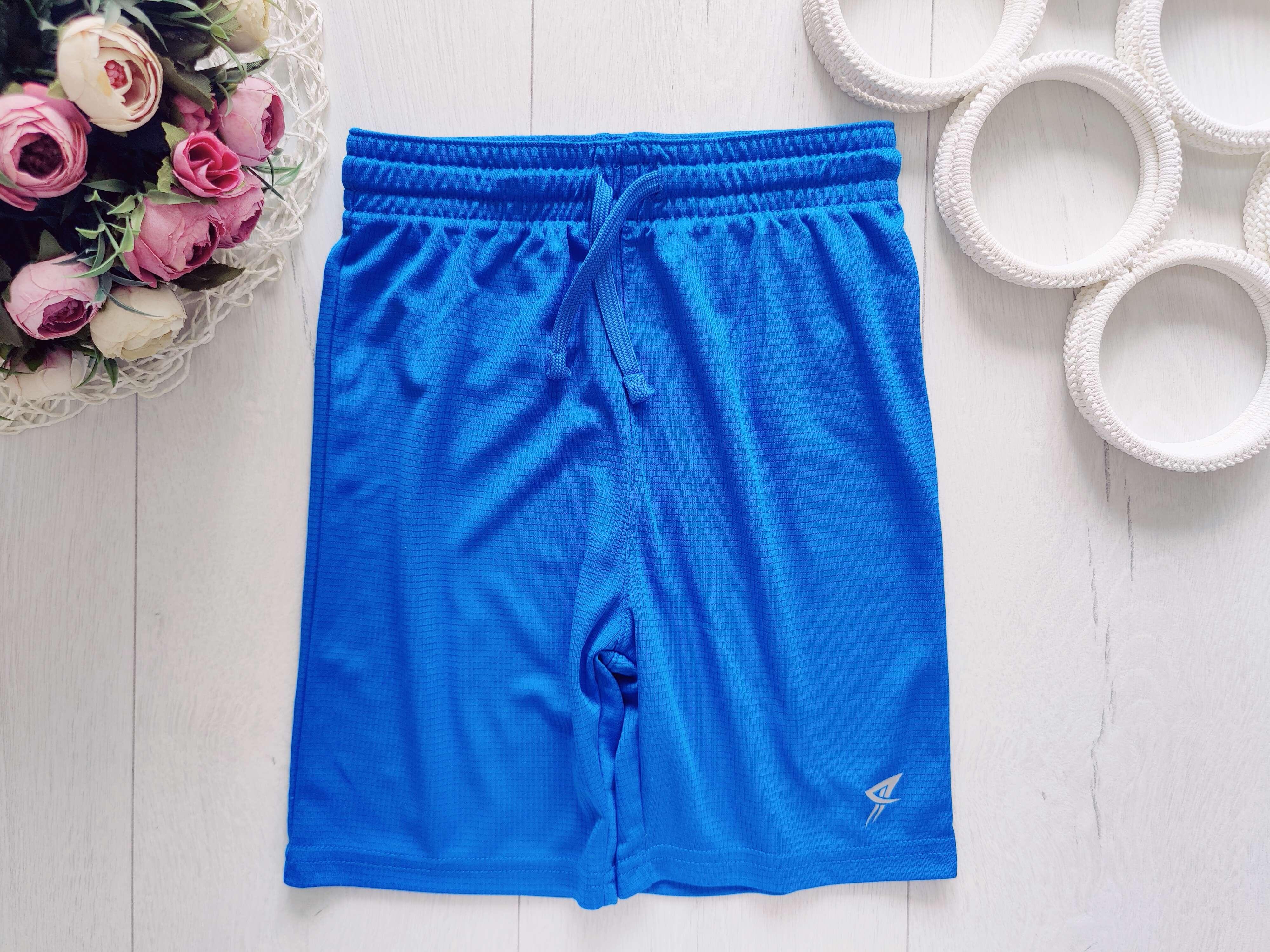 7,8 років, зріст 128 Спортивні шорти