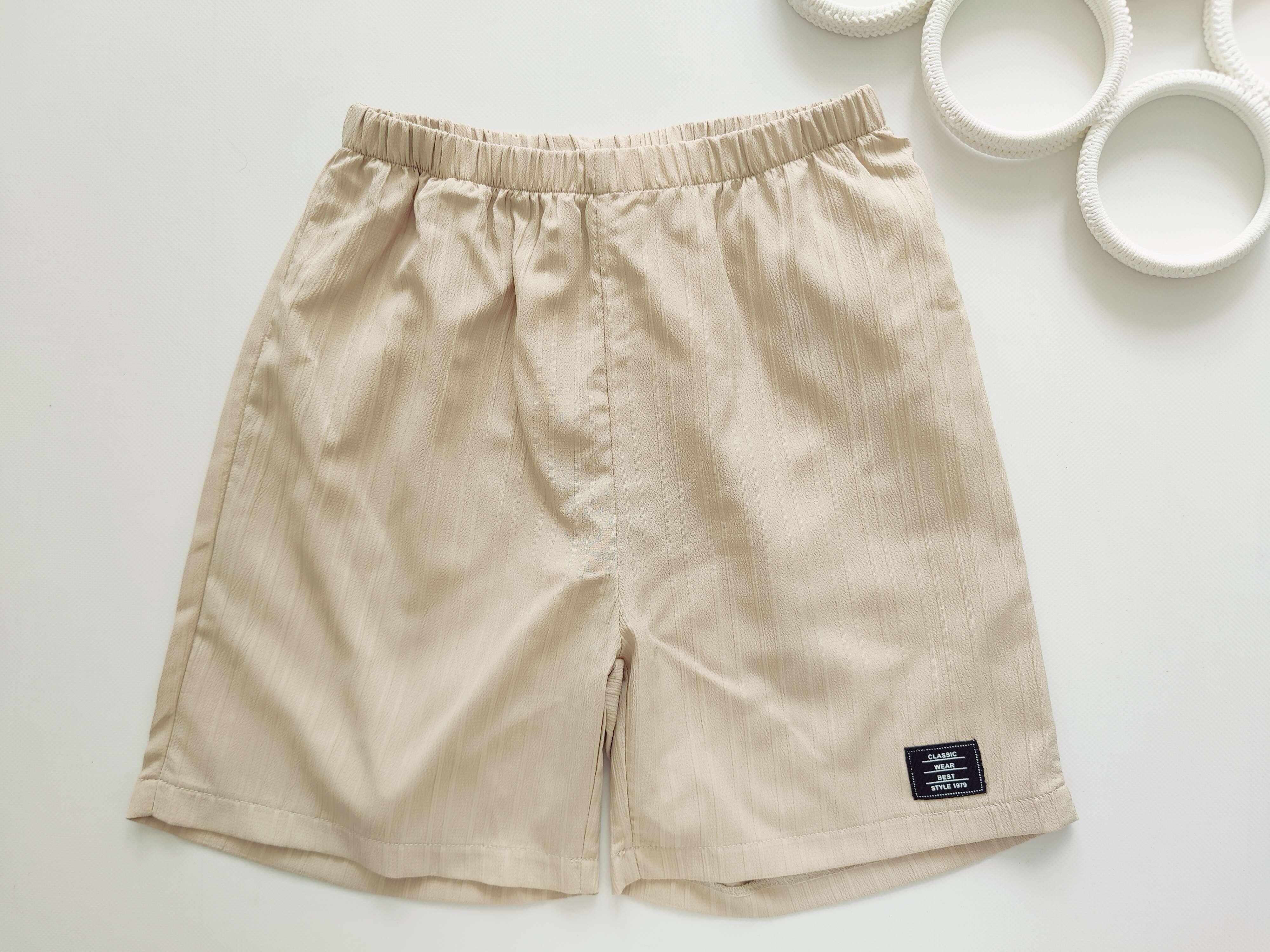 12 лет, рост 152 Легкие шорты