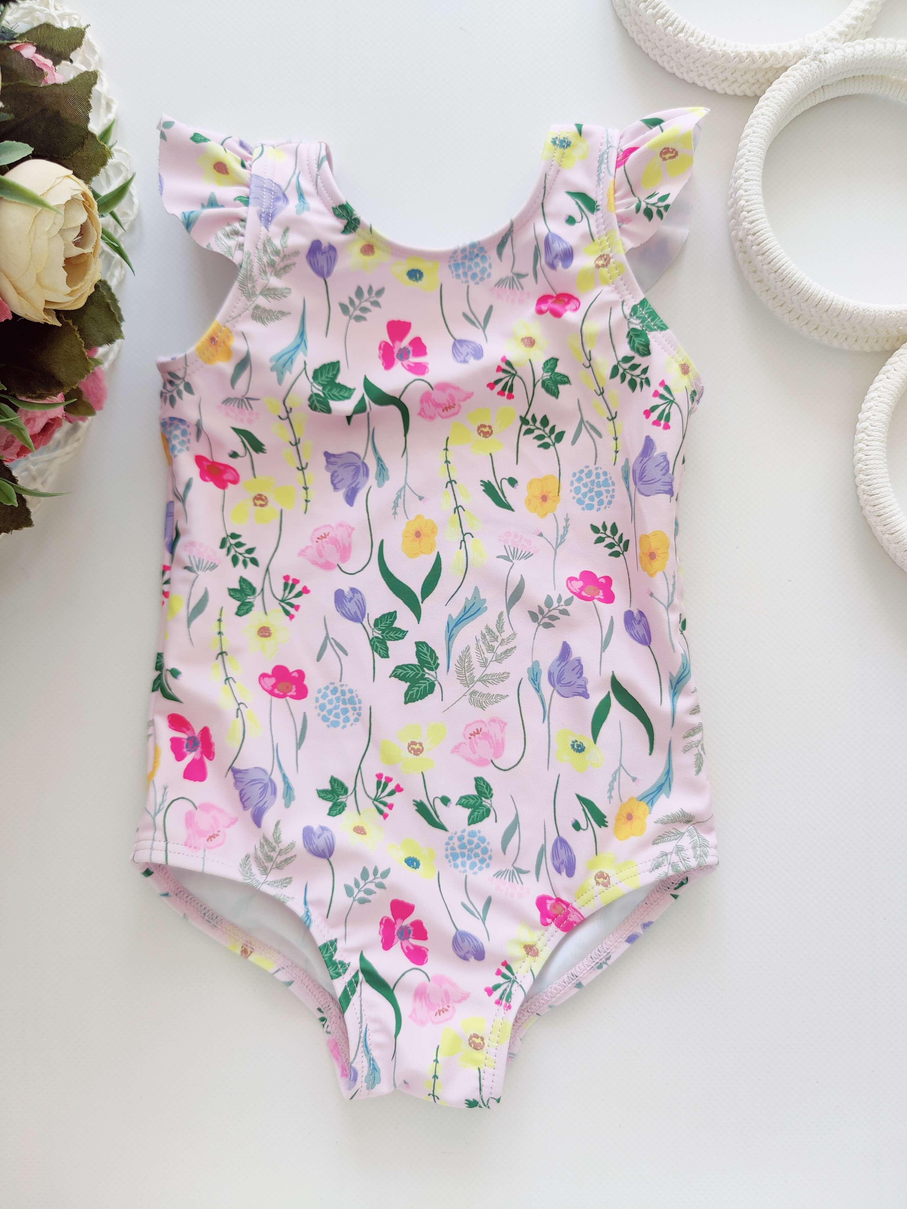 6,9 міс, зріст 68,74 Гарний дитячий купальник