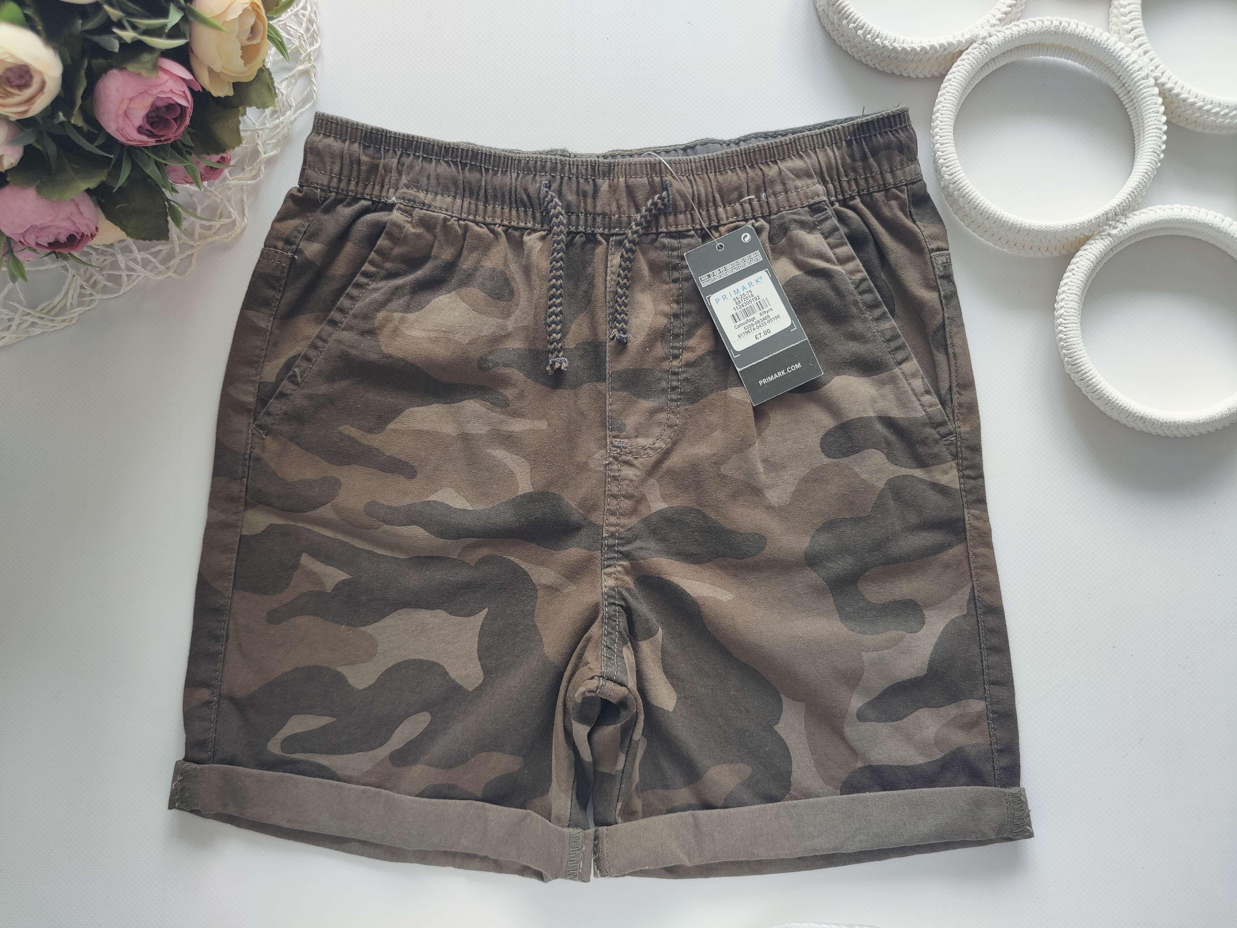 8,9 років, зріст 134 Нові шорти камуфляж котон