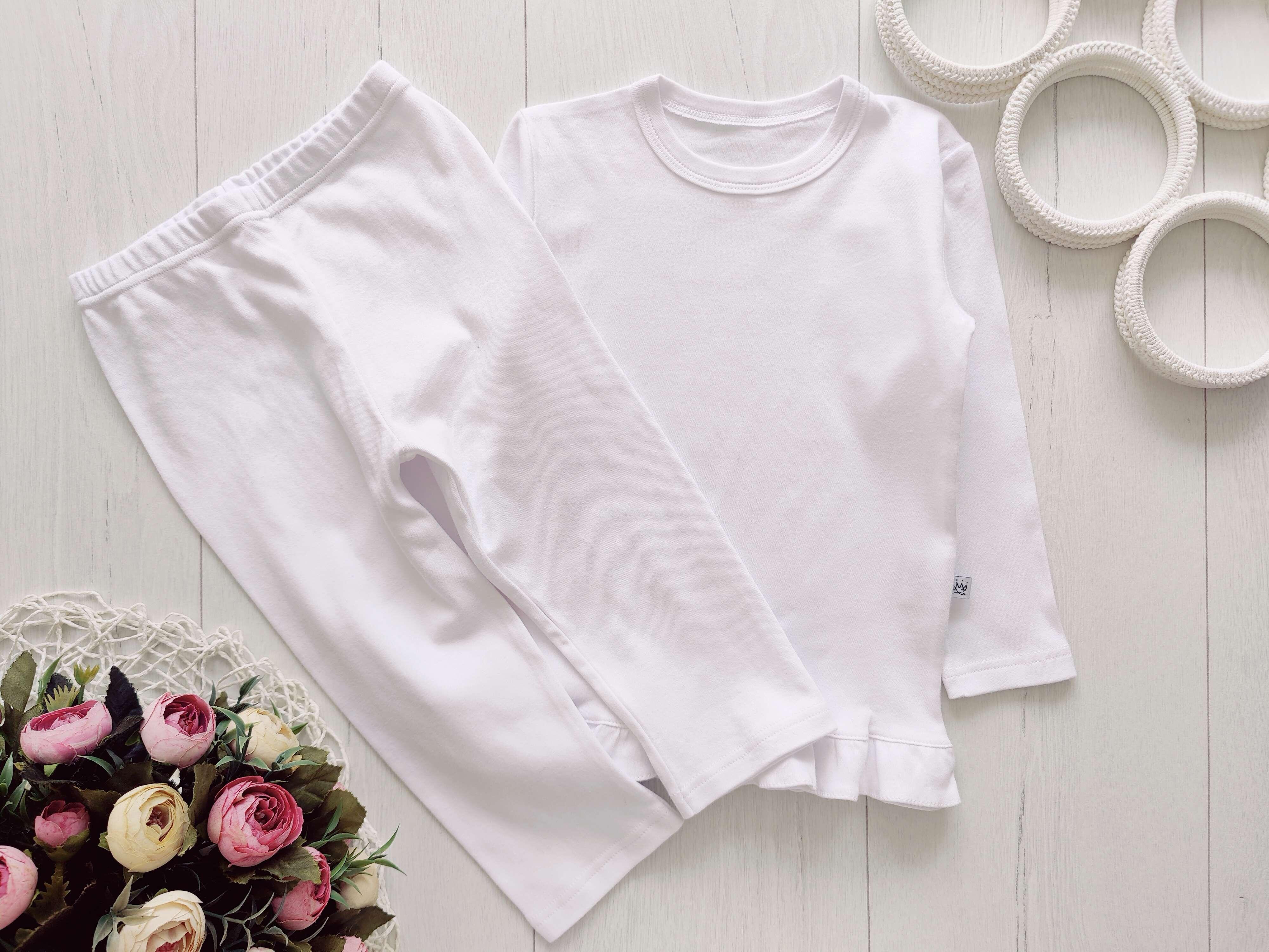 2,3 роки, зріст 92,98 Новий білий трикотажний костюм