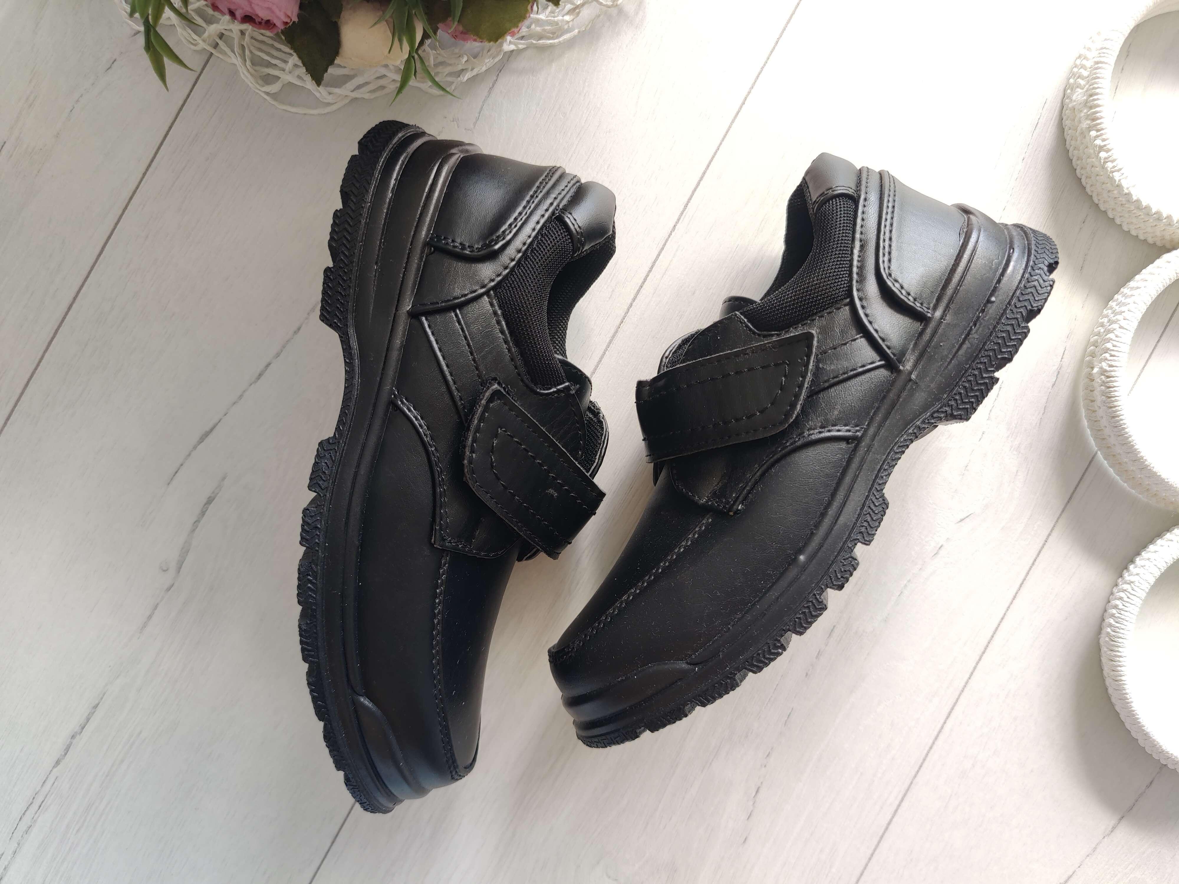 33 (21,5 см) Нові легкі чорні туфлі в школу для хлопчика на липучках