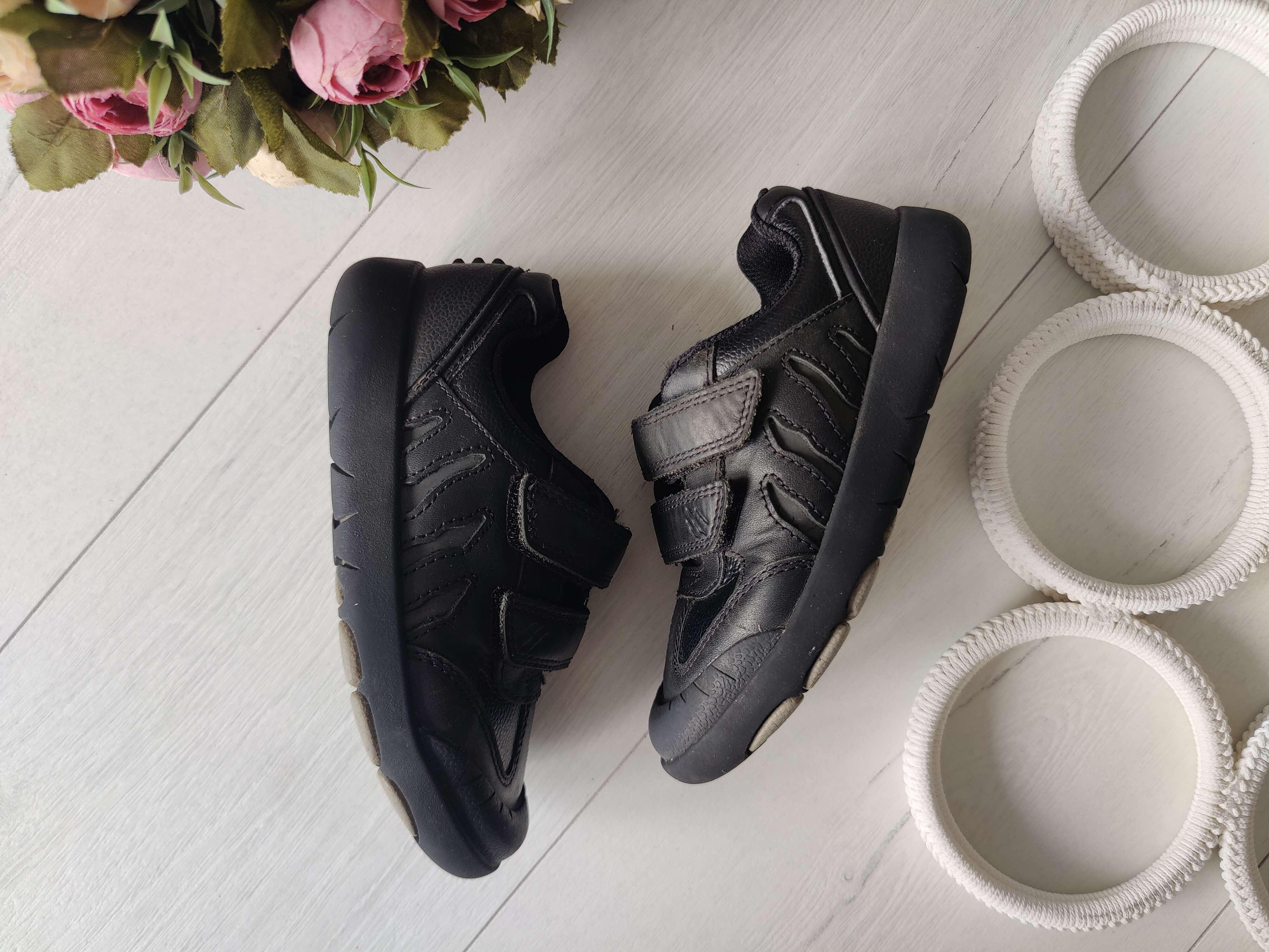 28 (17,5 см) Кожаные демисезонные кроссовки