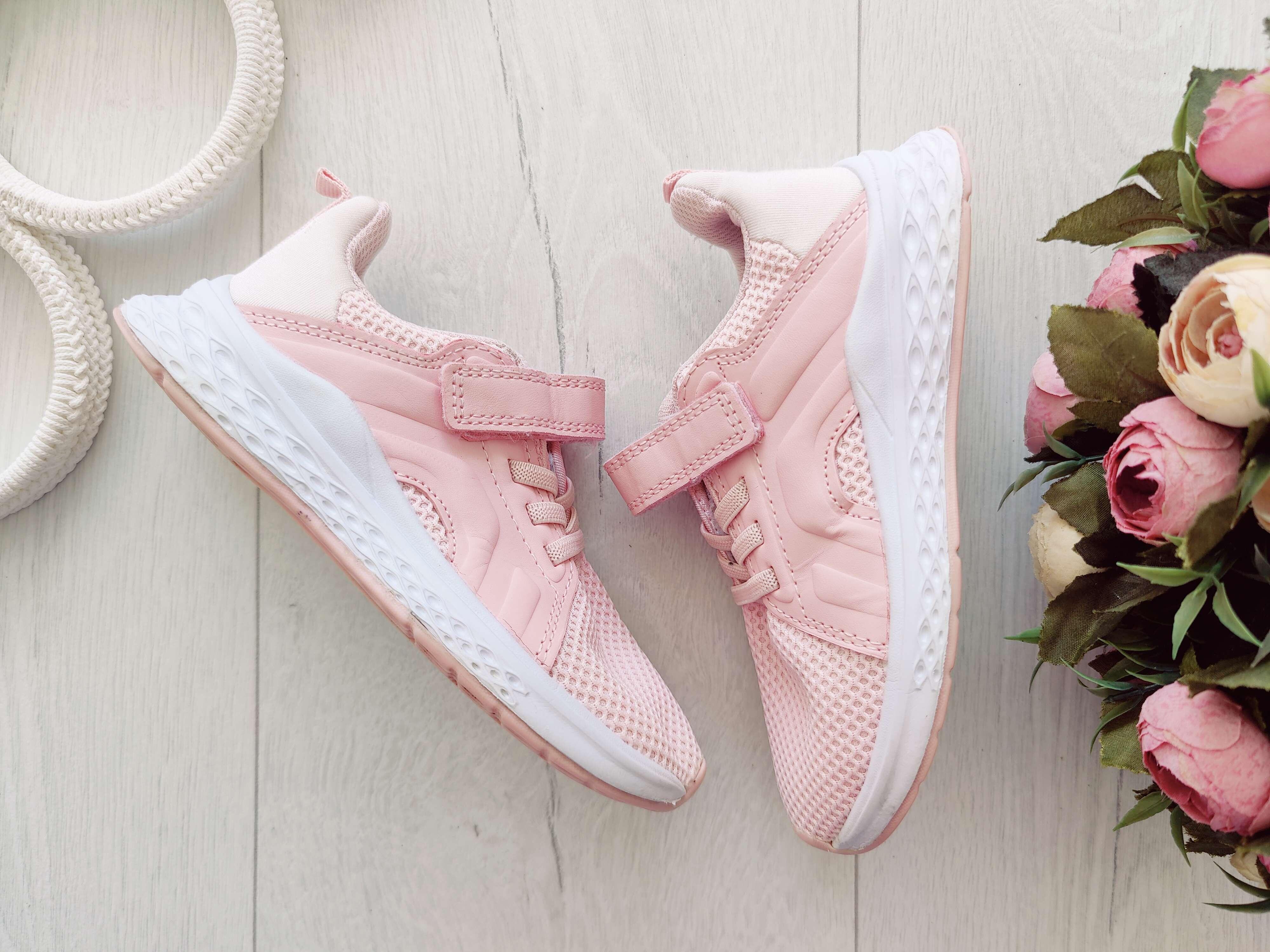 28 (18 см) Легкі кросівки на липучках