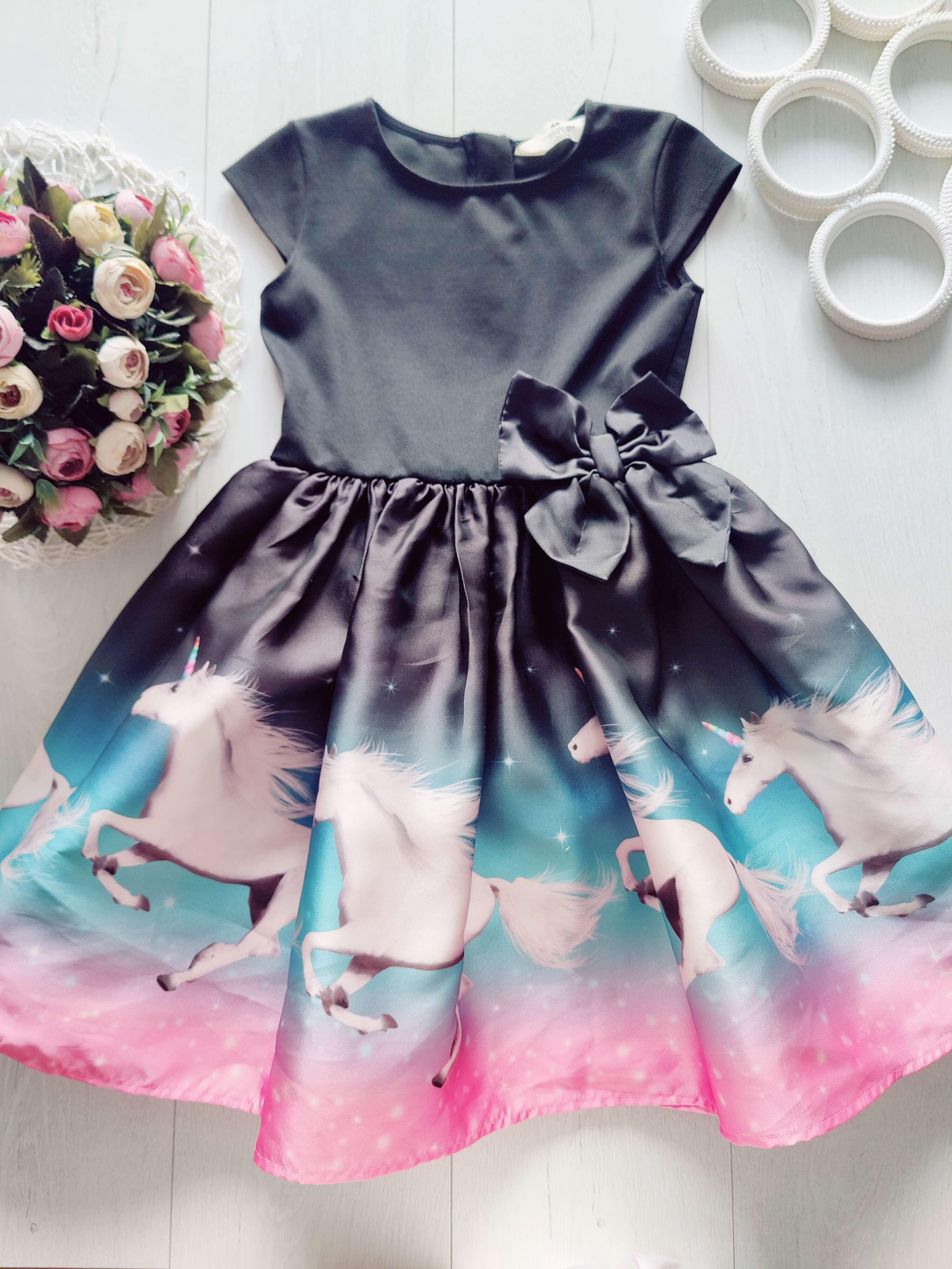 9,10 років, зріст 134,140 Сукня ошатна в єдинорогах