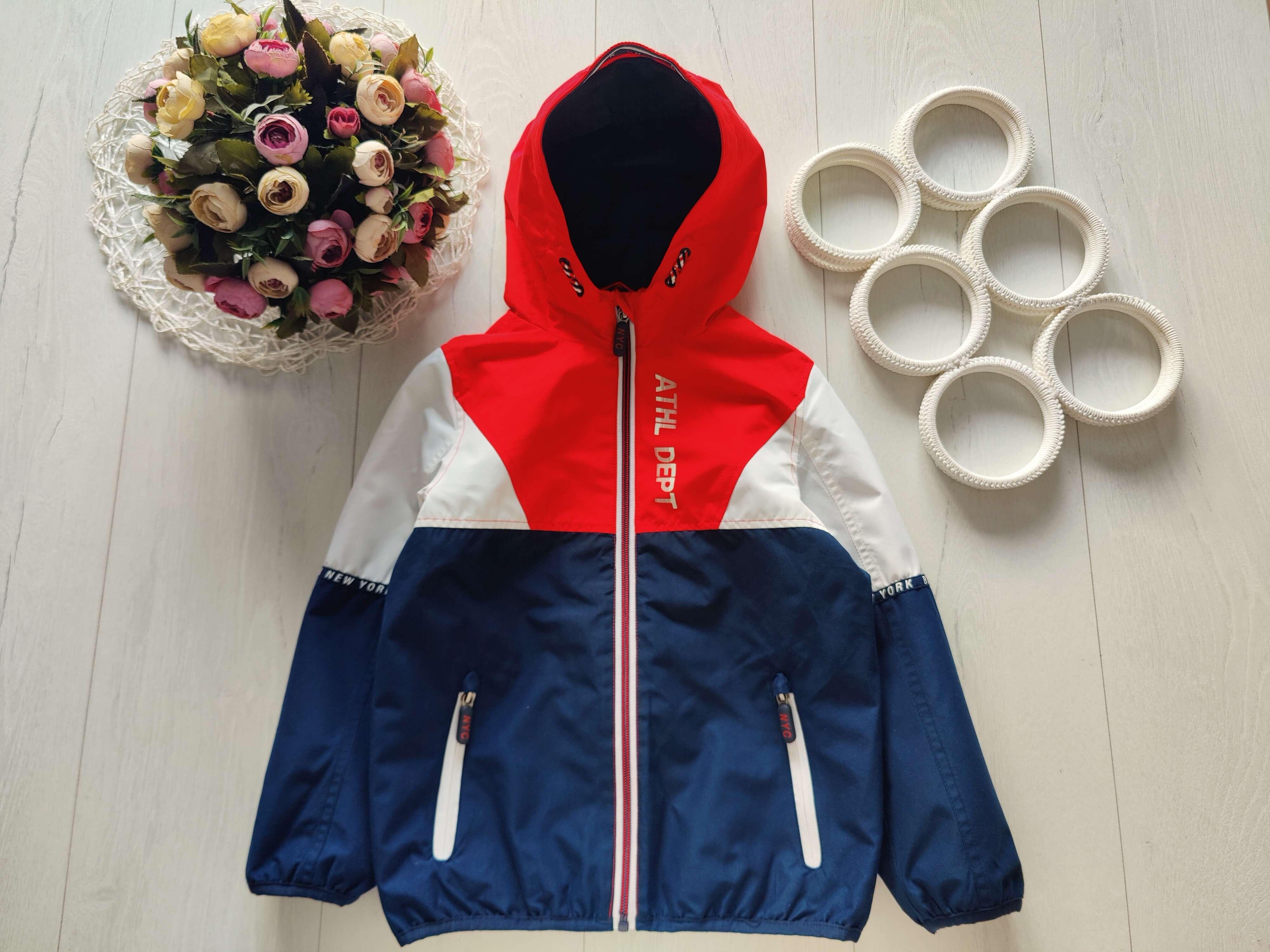 8 років, зріст 128 Вітровка