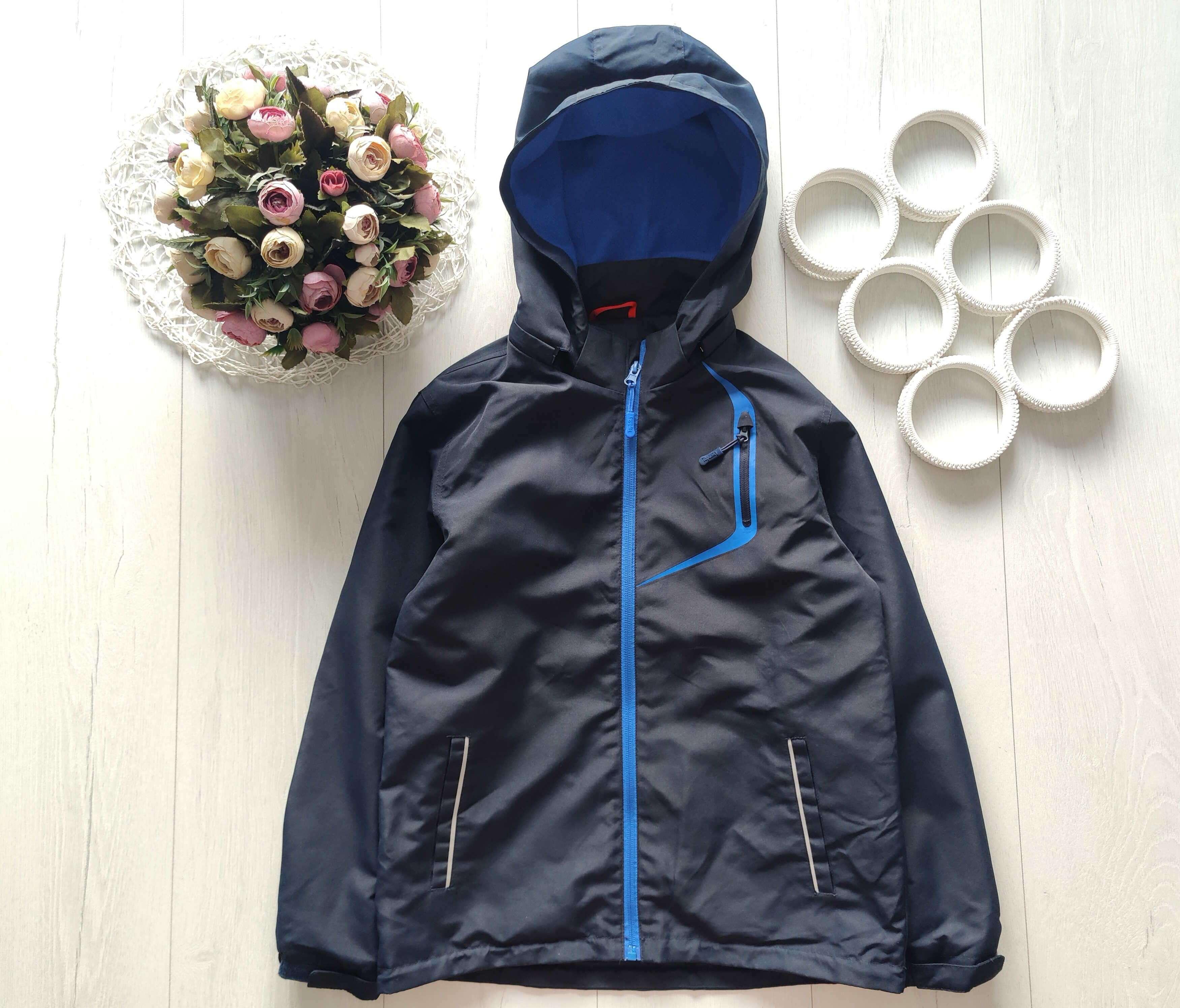 11,12 лет, рост 150 Куртка на флисе