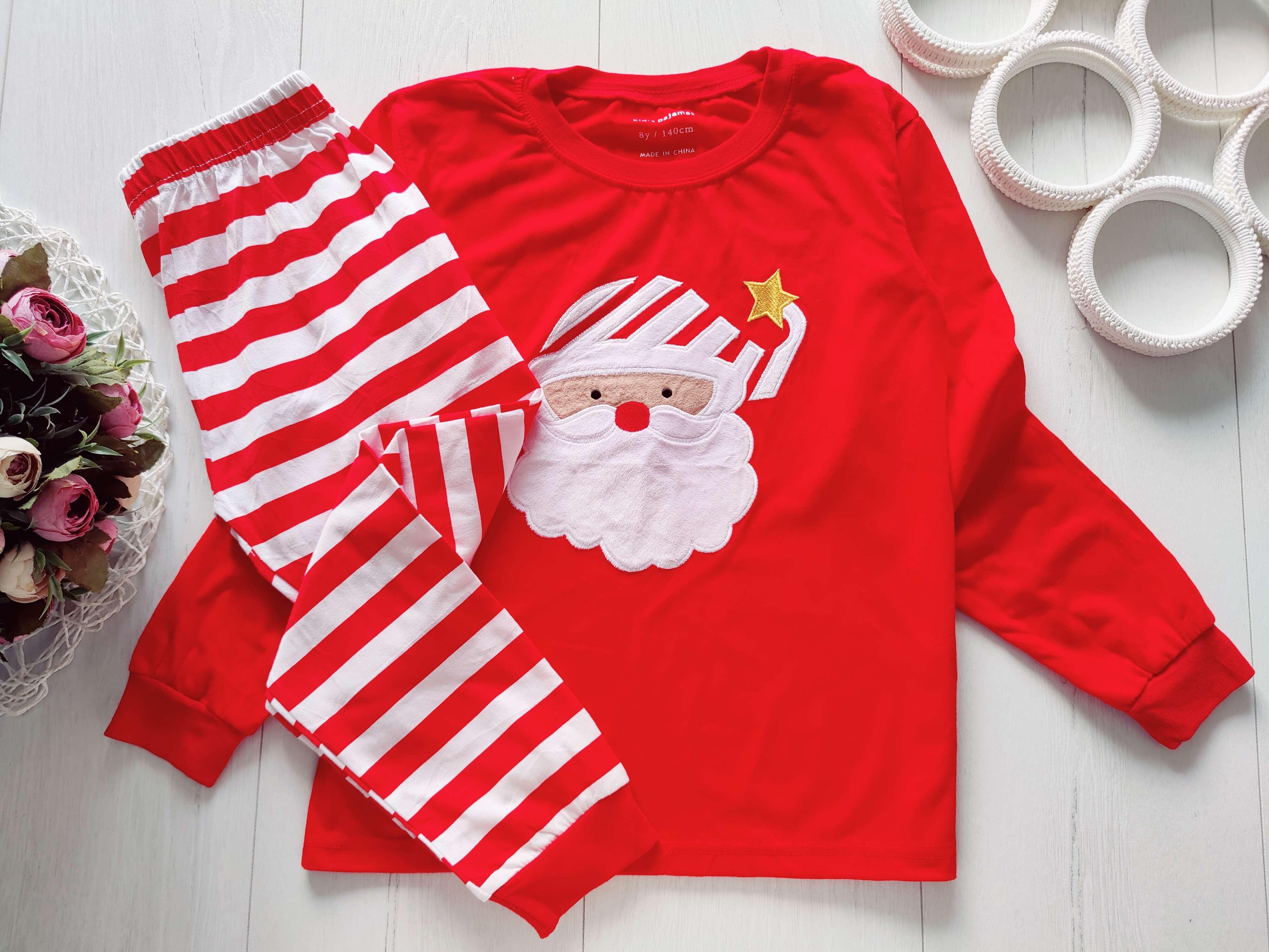 8 лет, Новогодняя трикотажная пижама с дед морозом