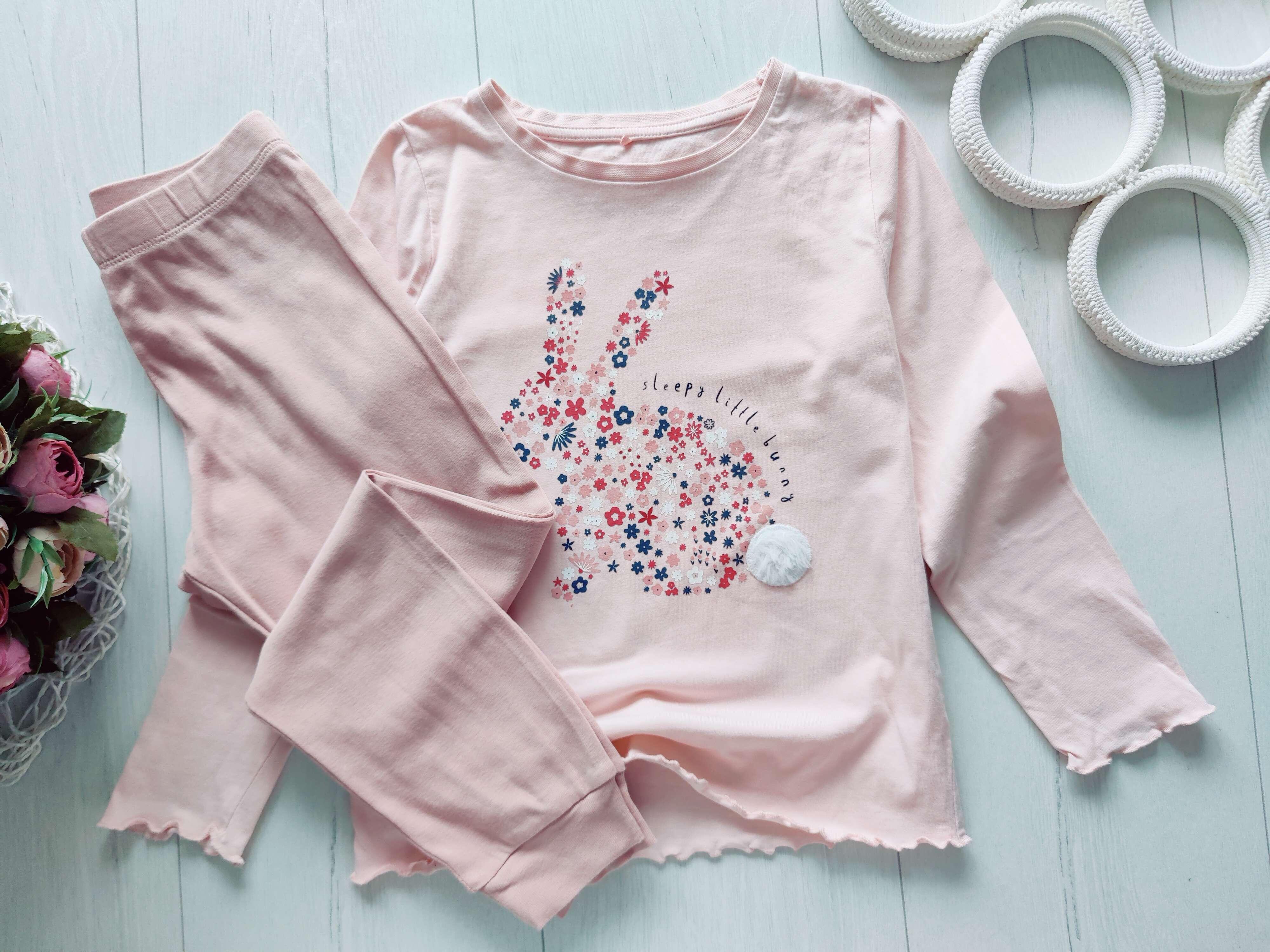 5,6 років, зріст 110,116 Трикотажна піжама дитяча дівчинці з кроликом