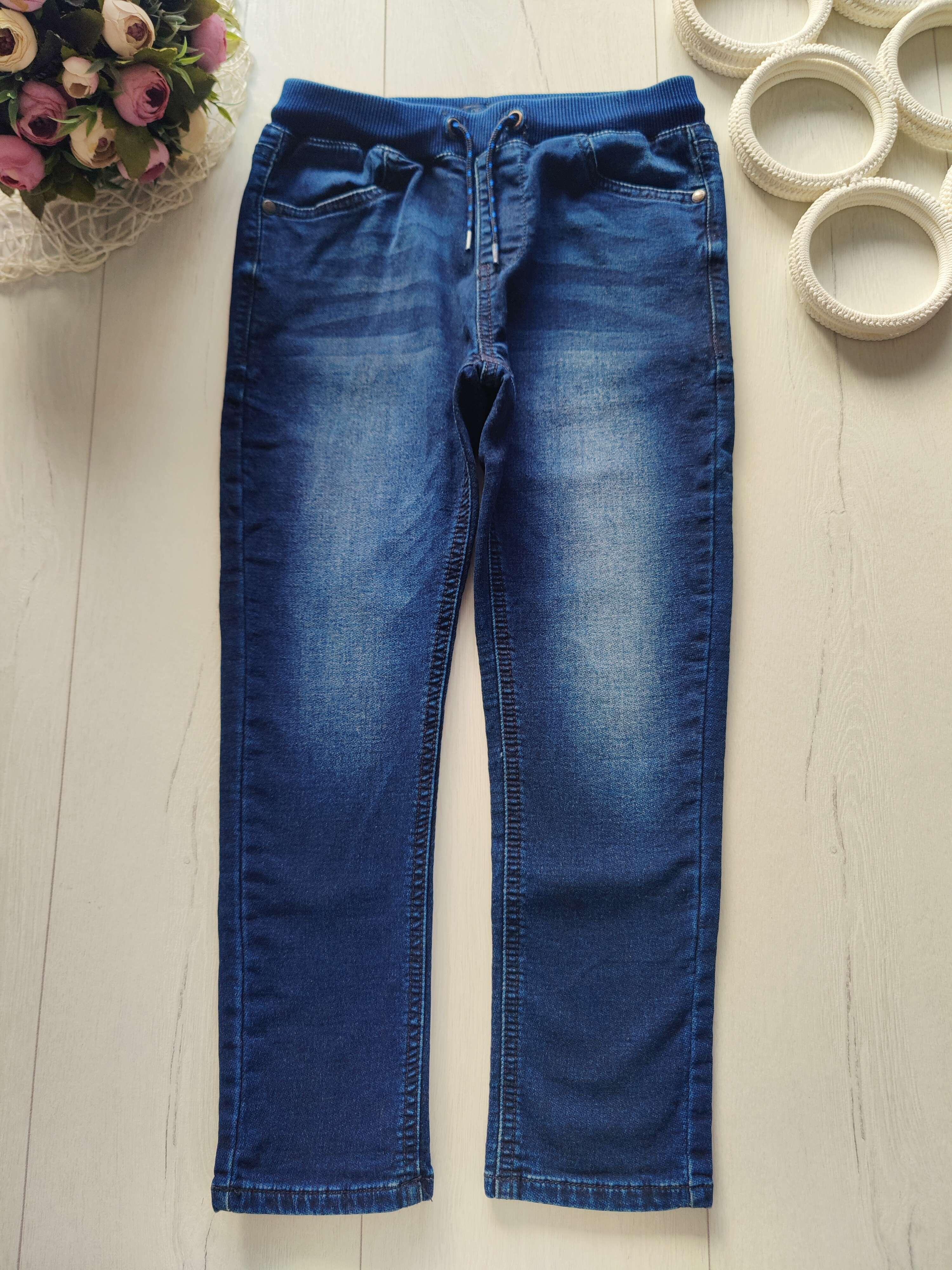 8 років, зріст 128 М'які джинси на гумці