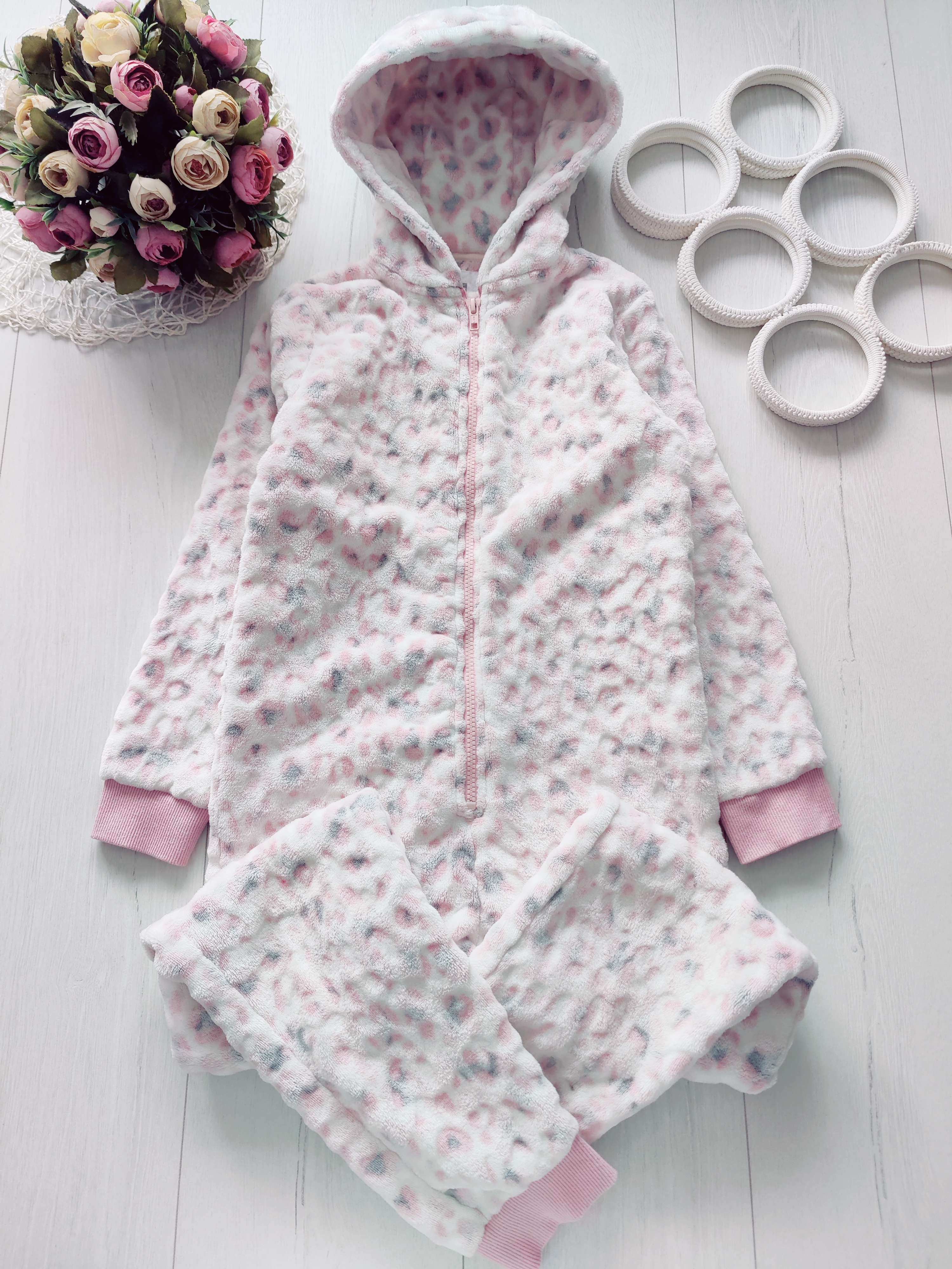 8,9 років, зріст 134 Тепле кігурумі для дівчинки