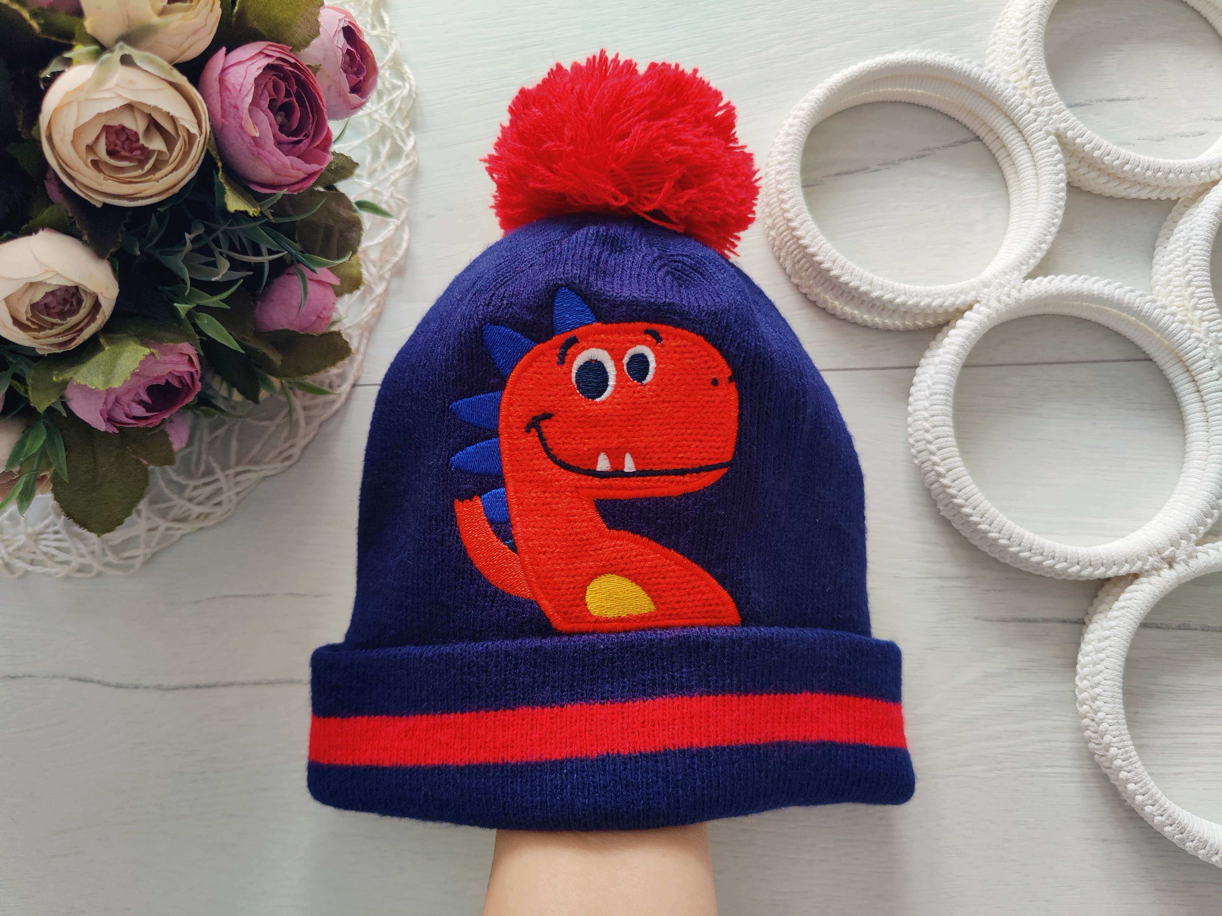 2-6 років, Тепла дитяча шапка з динозарвом