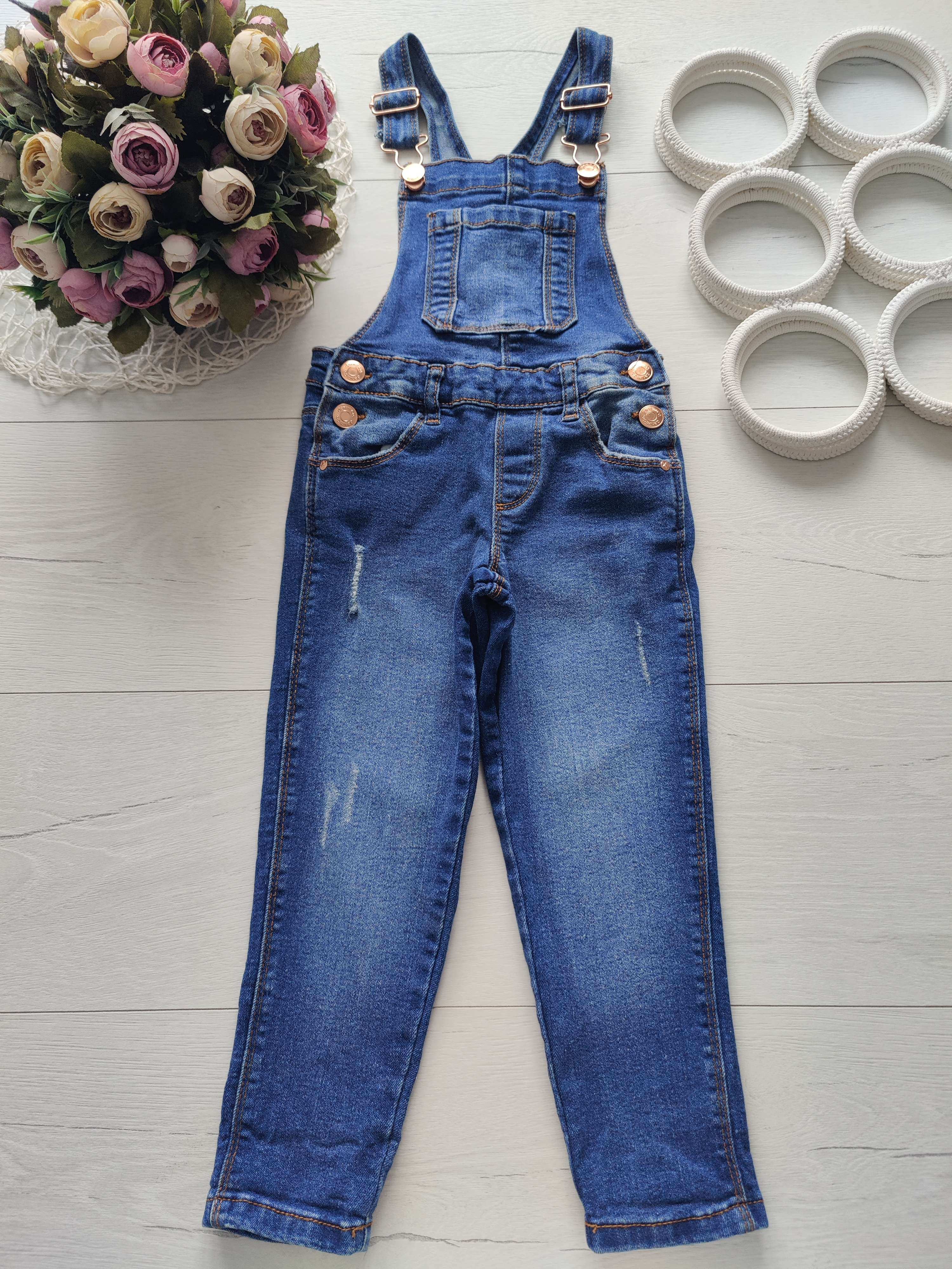 3,4 роки, зріст 104 Джинсовий комбінезон