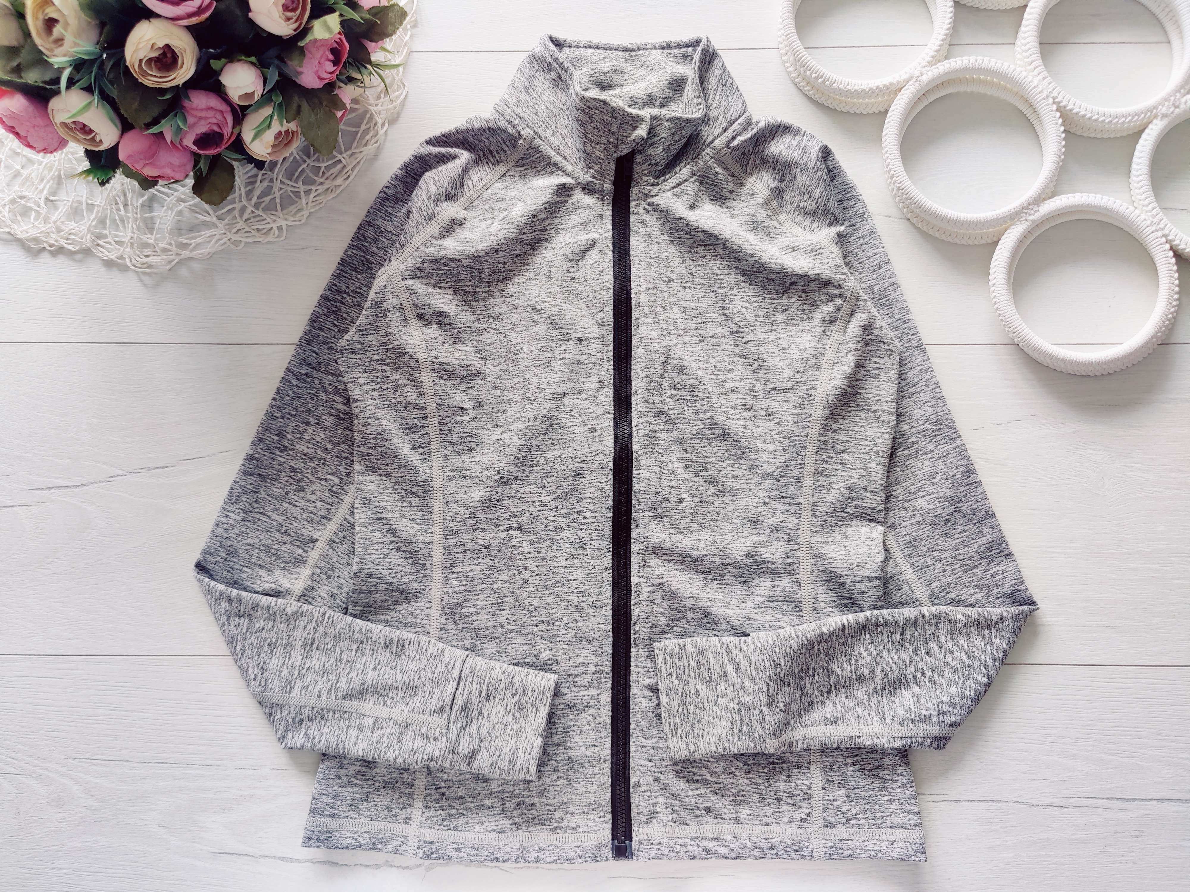 10 років, зріст 140 Ластикова спортивна кофта